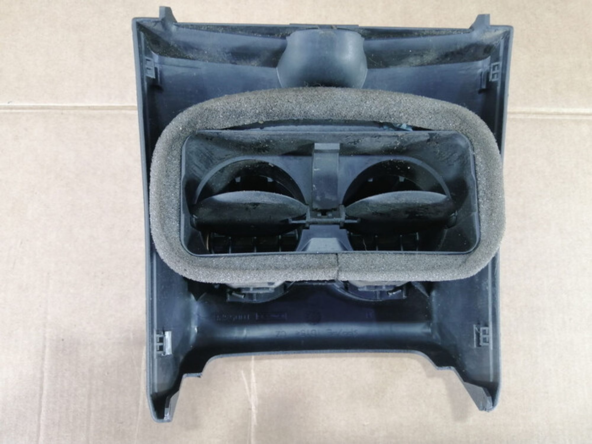 https://ycs.partsauto.market/partsauto-images/thmbs/78ee0fb3787e2dce013ed29fc8a1120c/9691dea932754b833fb6039575e88e91/092a93994e927d2c90af4c45afc01ab5.jpg