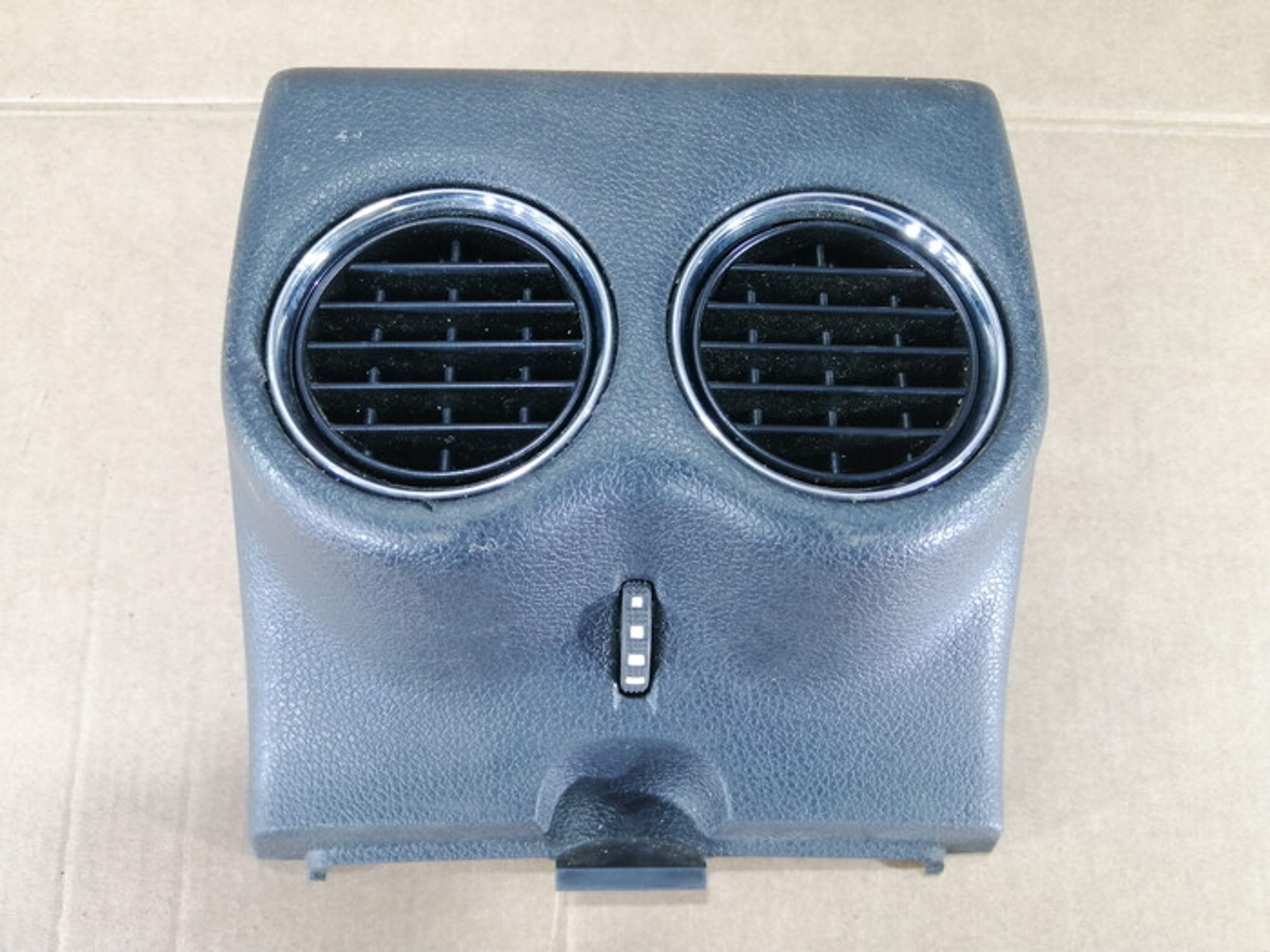 https://ycs.partsauto.market/partsauto-images/thmbs/78ee0fb3787e2dce013ed29fc8a1120c/9691dea932754b833fb6039575e88e91/9a68dab2ef8837912b60330114e06259.jpg