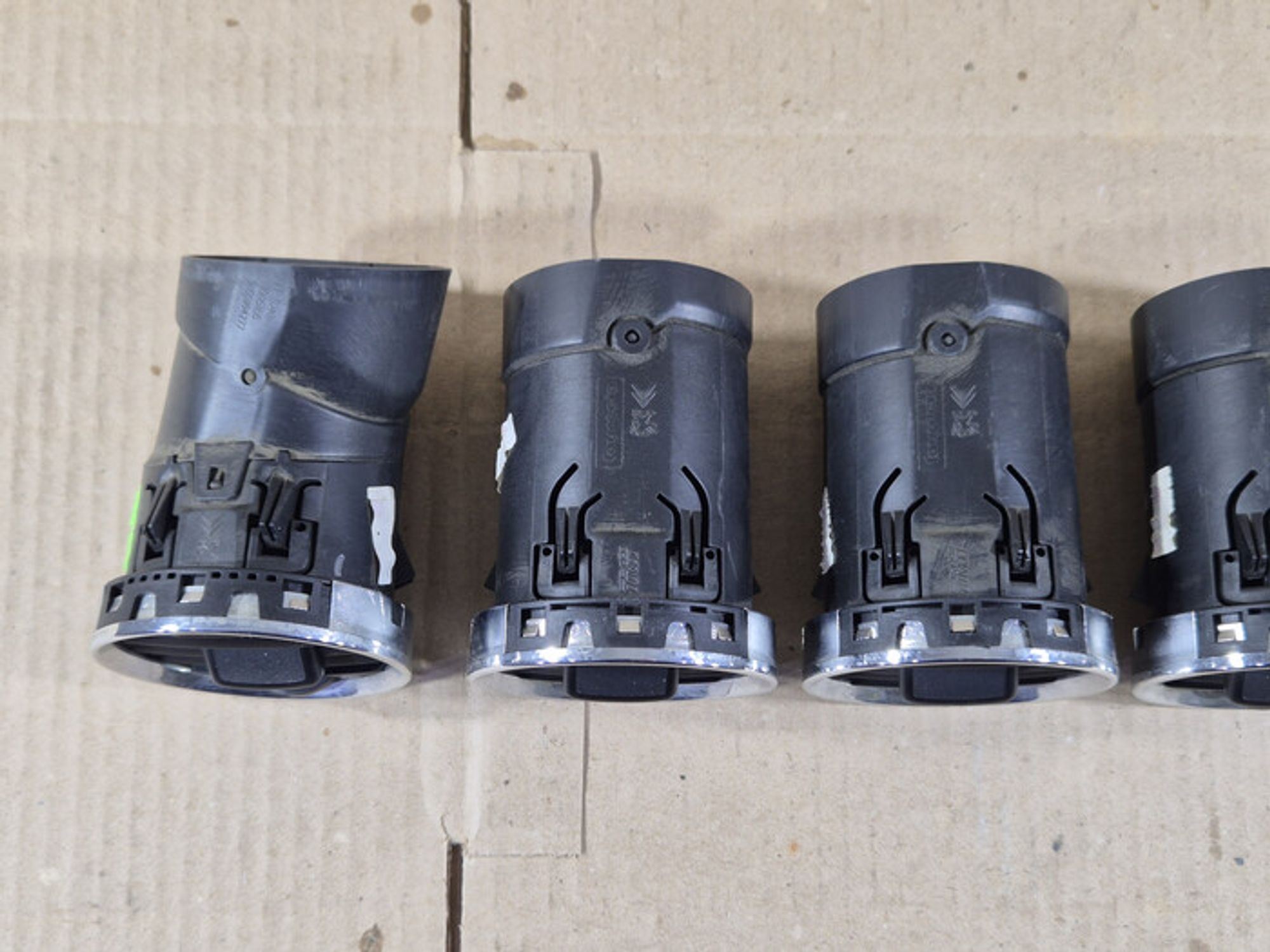 https://ycs.partsauto.market/partsauto-images/thmbs/78ee0fb3787e2dce013ed29fc8a1120c/9978735534d9ad17aae04518485267e9/005f3c490da7c55752b5eb87db7248ca.jpg