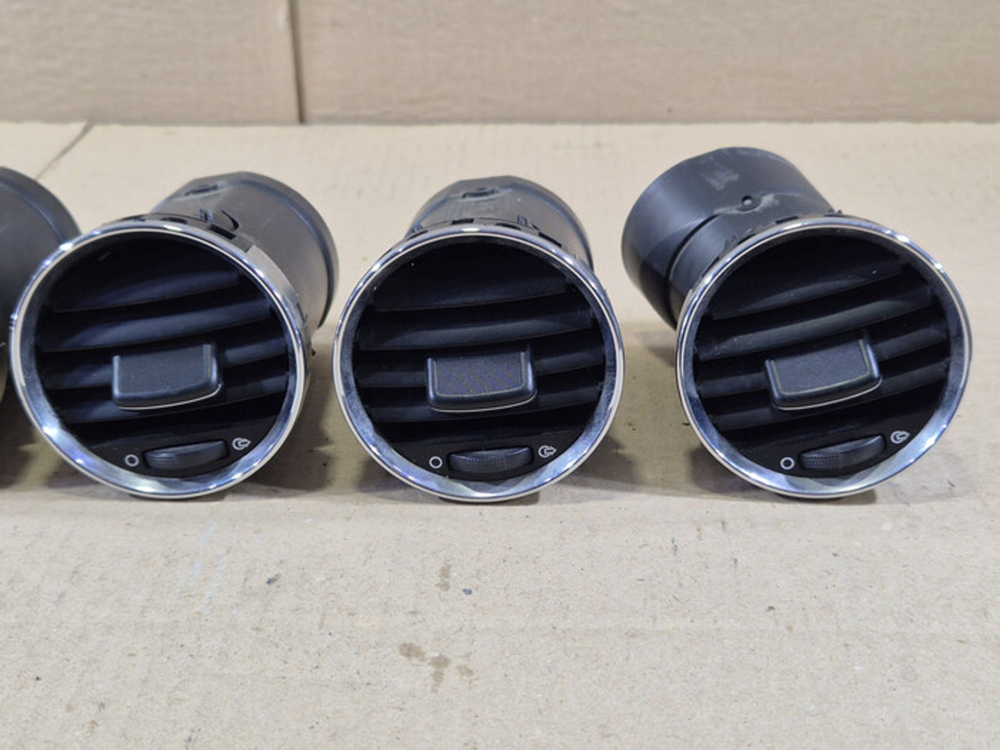 https://ycs.partsauto.market/partsauto-images/thmbs/78ee0fb3787e2dce013ed29fc8a1120c/9978735534d9ad17aae04518485267e9/8d5b030397f24dcbac3a97a4688d8fc4.jpg