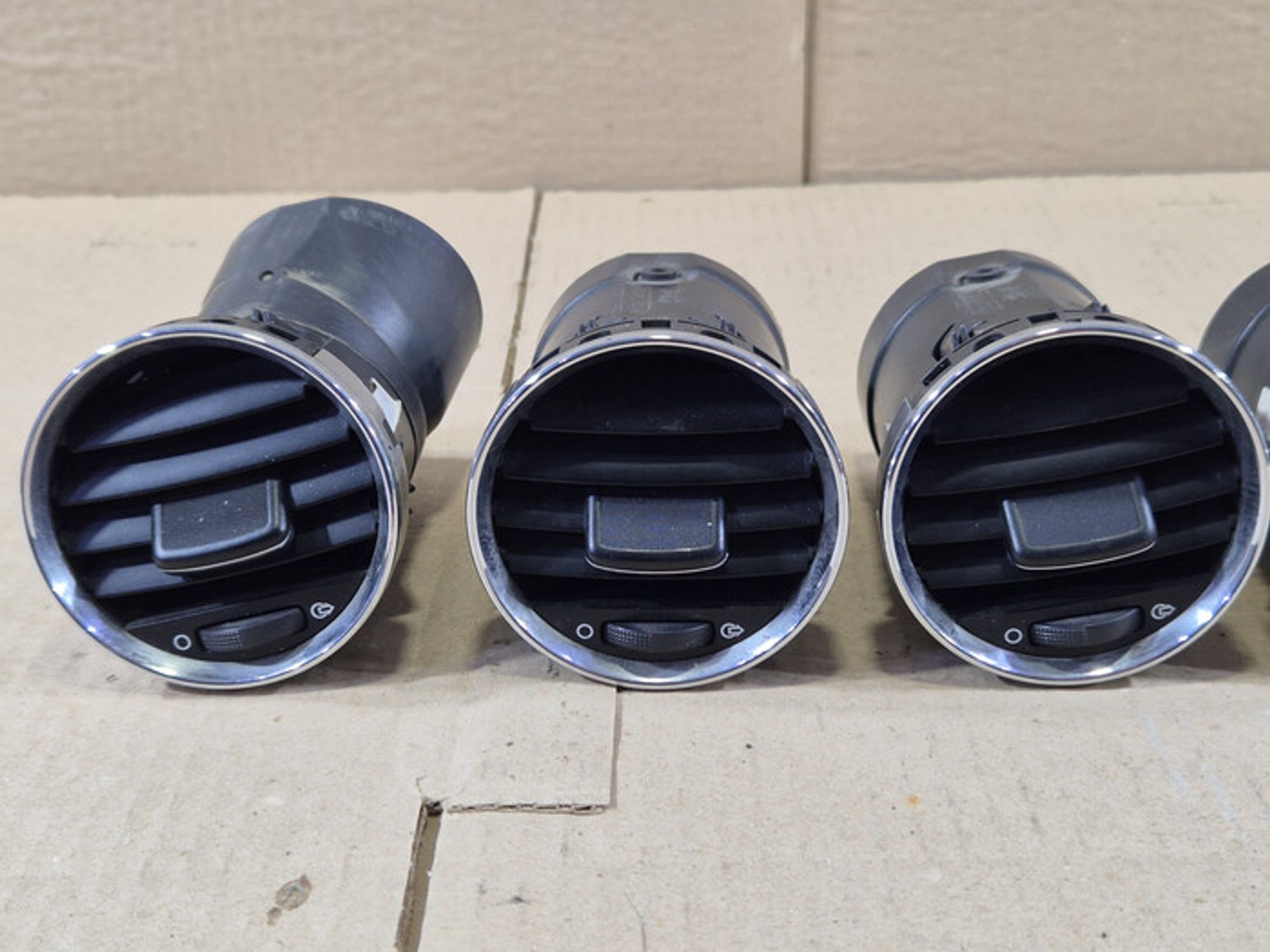 https://ycs.partsauto.market/partsauto-images/thmbs/78ee0fb3787e2dce013ed29fc8a1120c/9978735534d9ad17aae04518485267e9/bb696ce459e336c7a2f99553a6338291.jpg
