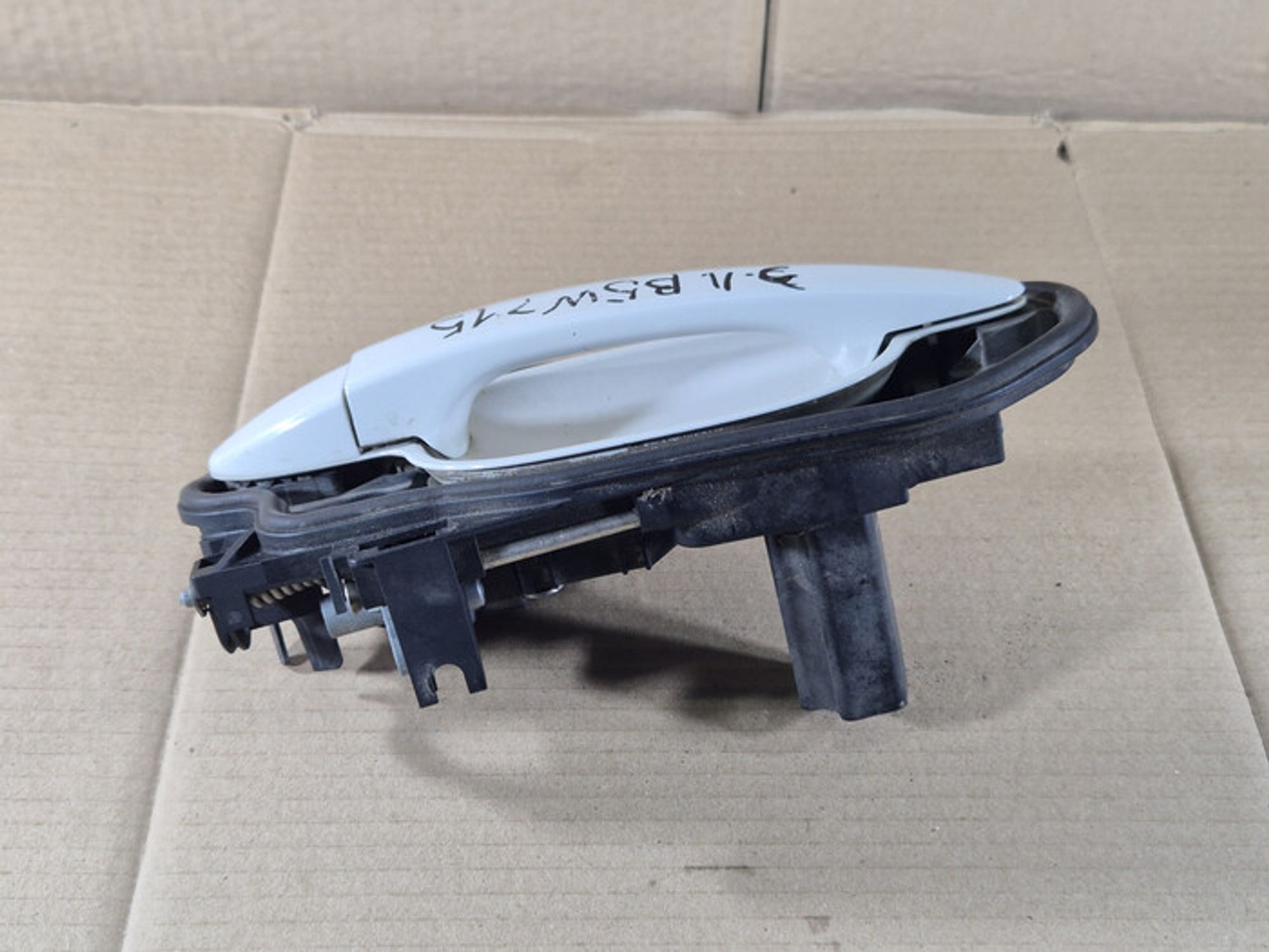 https://ycs.partsauto.market/partsauto-images/thmbs/78ee0fb3787e2dce013ed29fc8a1120c/9a3211d4769b02c33418b4817f33e167/738ffba3515606f4c3de8065c6674a2e.jpg
