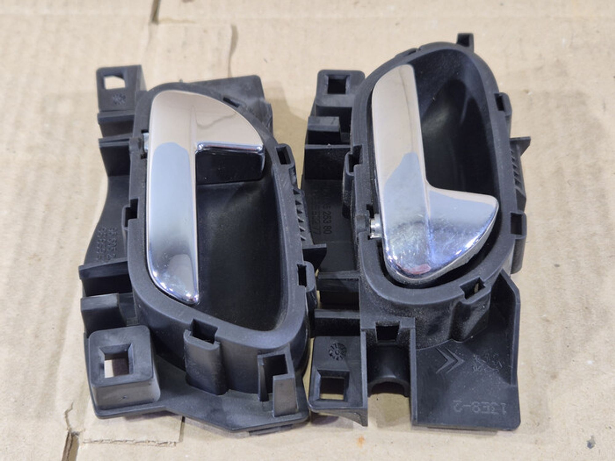 https://ycs.partsauto.market/partsauto-images/thmbs/78ee0fb3787e2dce013ed29fc8a1120c/9a5af82d00643bd8b3814bc0a020ecbf/bcec10967bfe958902c82d3be1205588.jpg