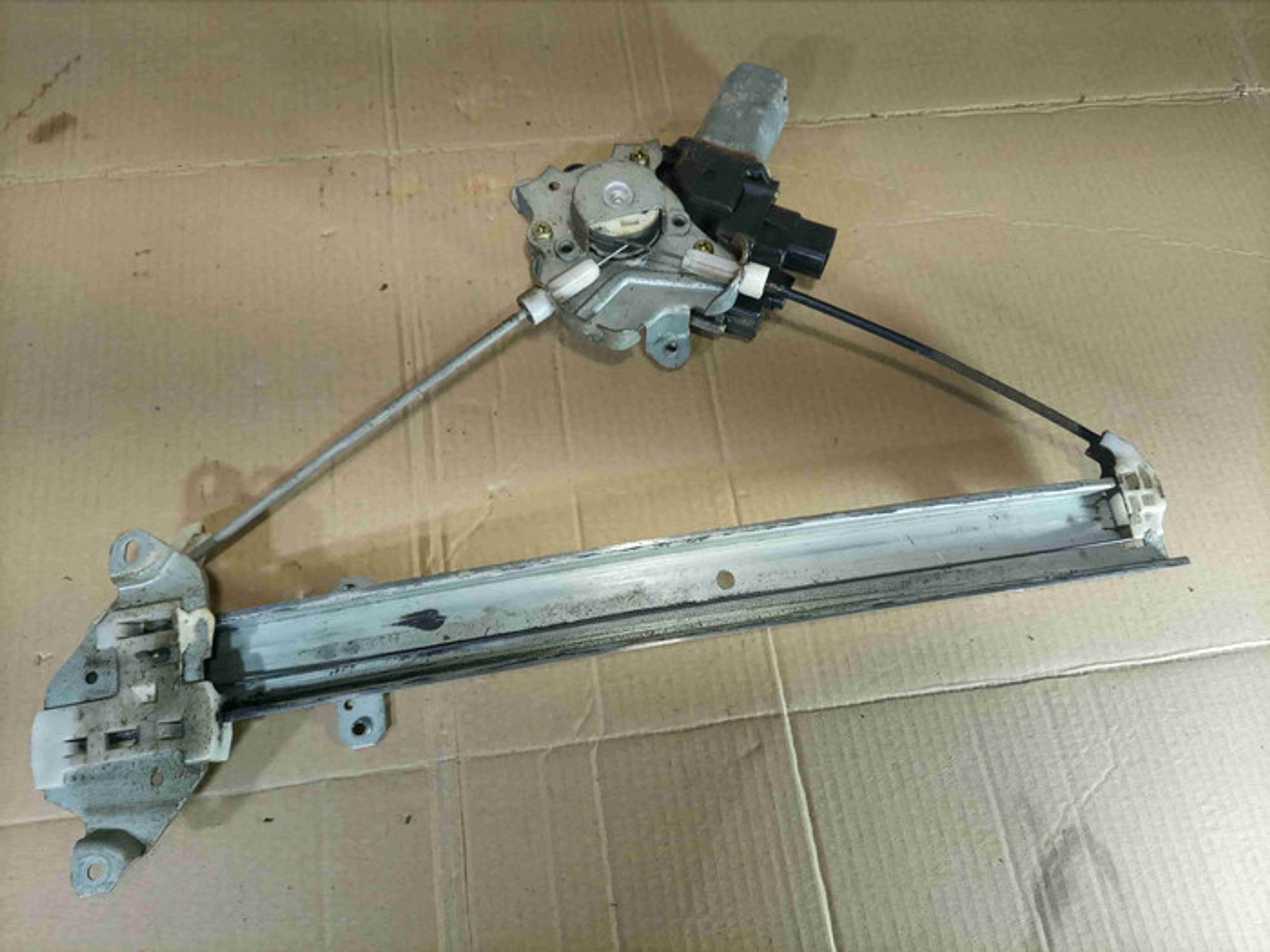 https://ycs.partsauto.market/partsauto-images/thmbs/78ee0fb3787e2dce013ed29fc8a1120c/9b89a7d66004ccfa3ac7faa3a5ccbcad/b73211677798baa77fd8c8044c594fbf.jpg