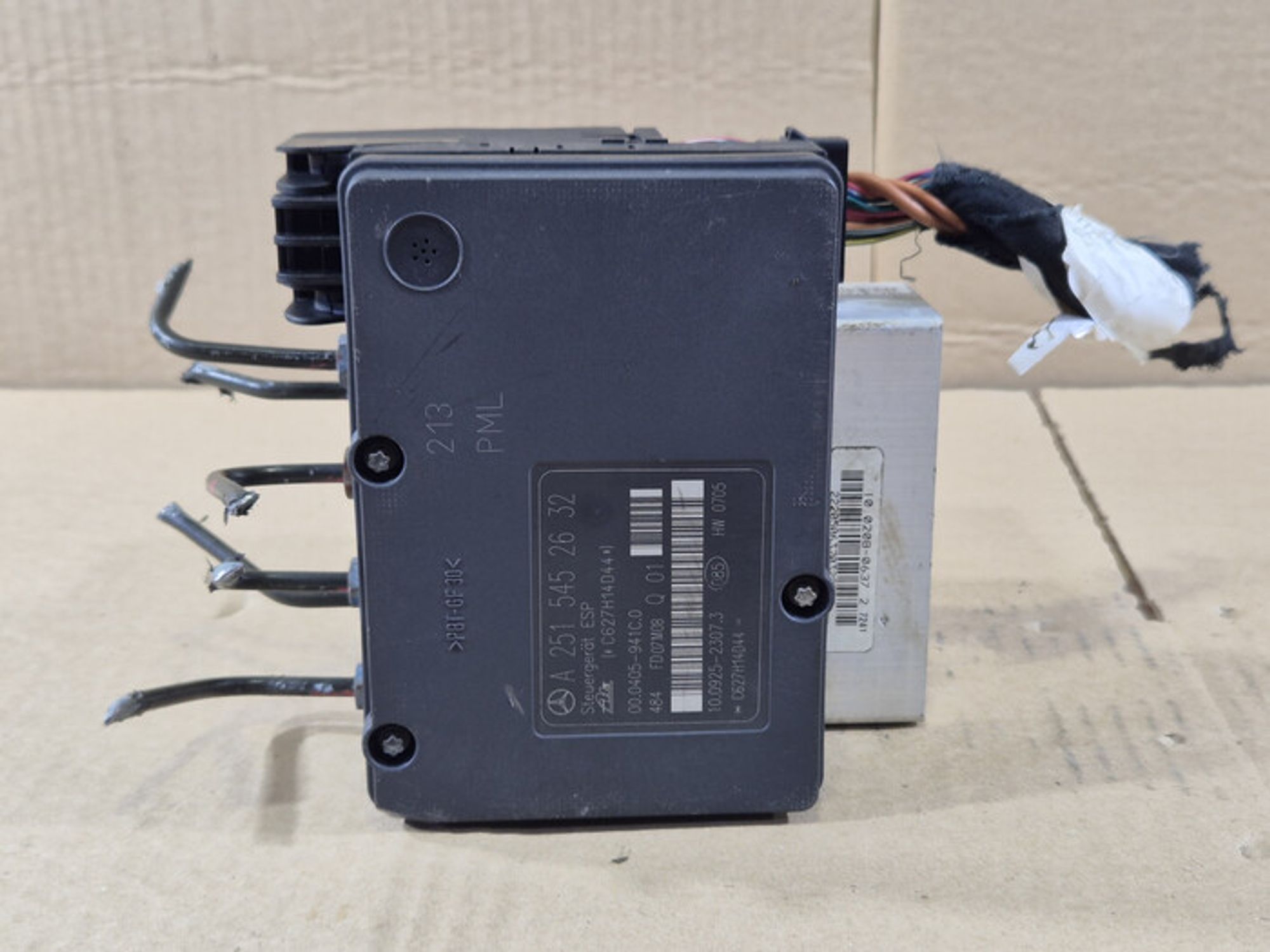 https://ycs.partsauto.market/partsauto-images/thmbs/78ee0fb3787e2dce013ed29fc8a1120c/9c4da2ad20cf0e5020d7554d85f9d635/55c320bb224aa8db870019cd0a87c9e6.jpg