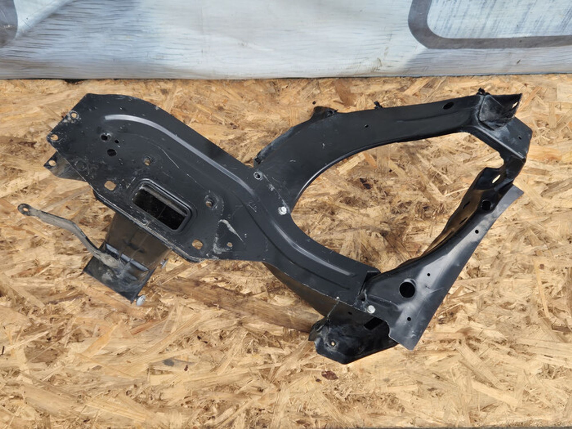 https://ycs.partsauto.market/partsauto-images/thmbs/78ee0fb3787e2dce013ed29fc8a1120c/9ca87ee6c73184c43b78d71b95c5cf7e/b13526350123b926dd85924b3a08ffb4.jpg