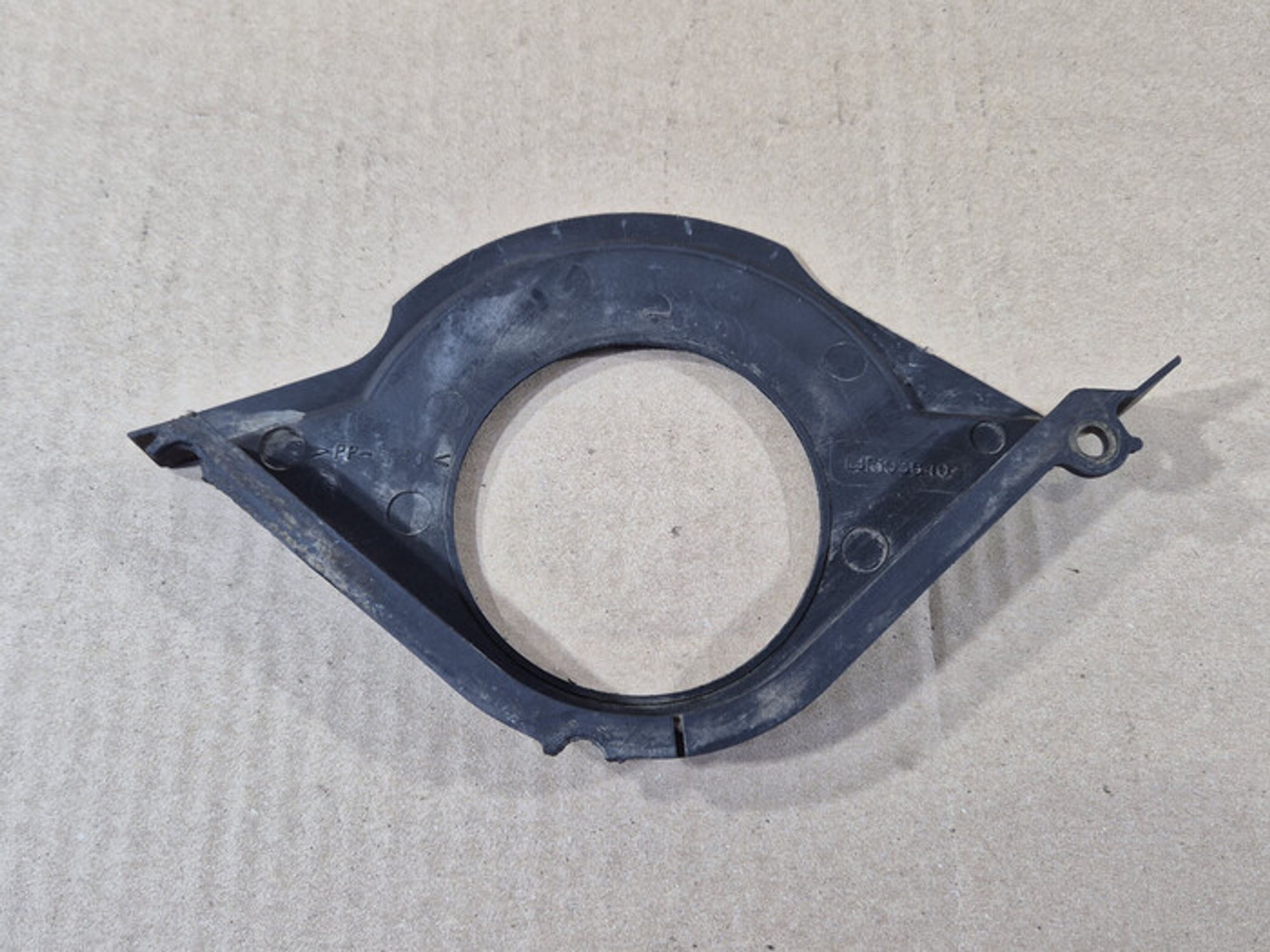 https://ycs.partsauto.market/partsauto-images/thmbs/78ee0fb3787e2dce013ed29fc8a1120c/9d9e6f6cf2978d1dc9c1c65f4c90419c/56f528115172f2f80e04207267a3439b.jpg