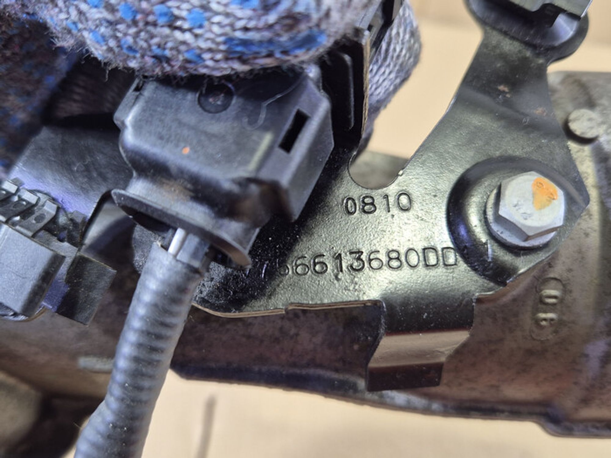 https://ycs.partsauto.market/partsauto-images/thmbs/78ee0fb3787e2dce013ed29fc8a1120c/9dc8f9fe9ed0e69b9788dd7c878716e3/5325967cd957ebb037bde199b42df804.jpg