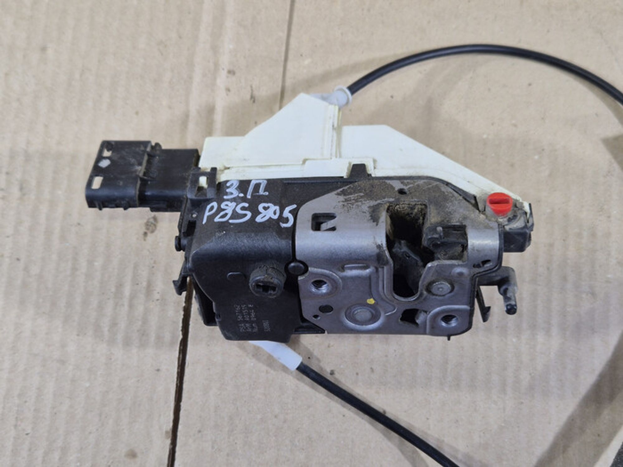 https://ycs.partsauto.market/partsauto-images/thmbs/78ee0fb3787e2dce013ed29fc8a1120c/9e6b9a25cff6807f48a0245aaaae9d7e/a3b3d9c48d29cf0b6ce114321e670f5d.jpg