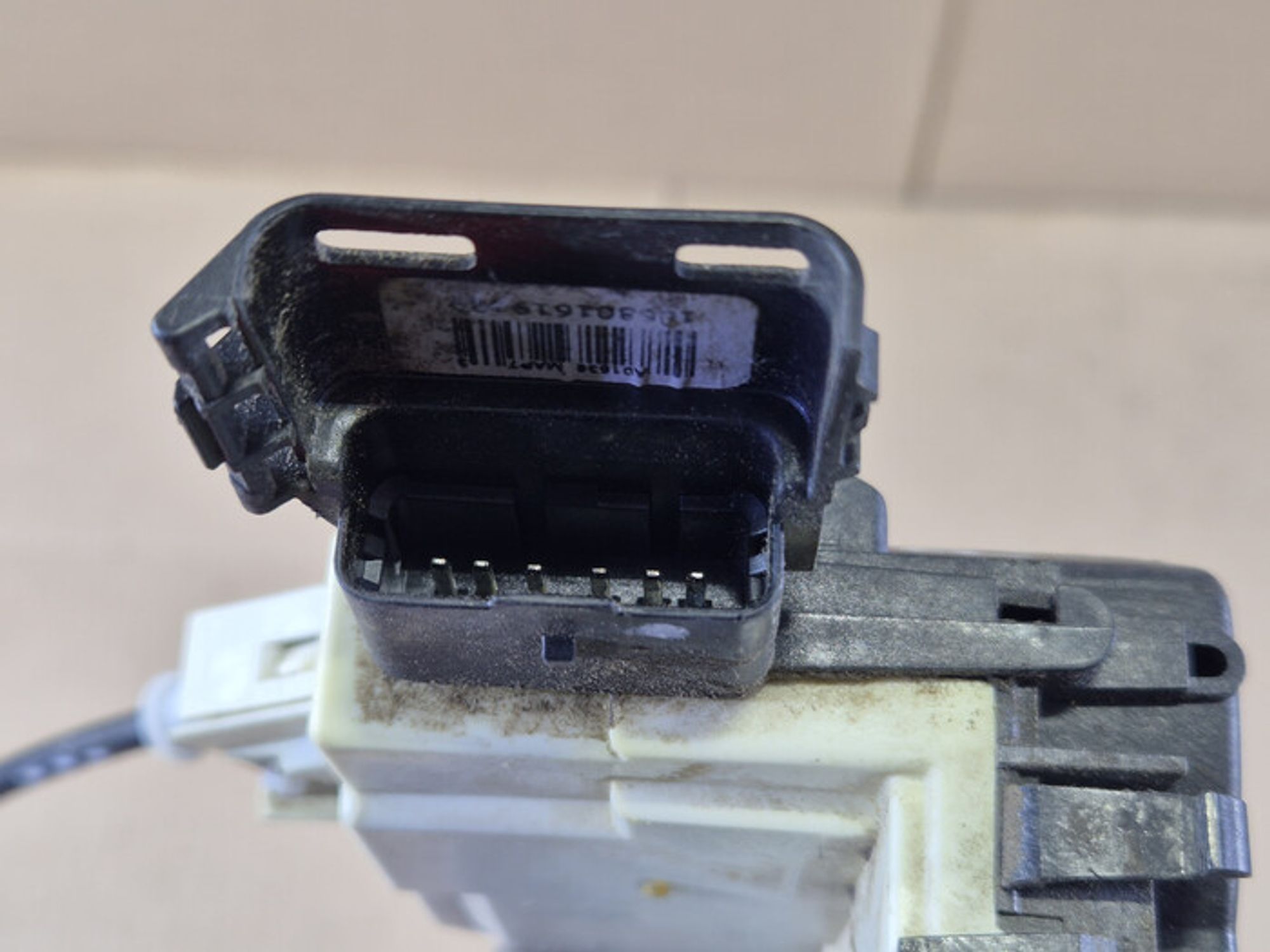 https://ycs.partsauto.market/partsauto-images/thmbs/78ee0fb3787e2dce013ed29fc8a1120c/9e6b9a25cff6807f48a0245aaaae9d7e/da83a361cf17fa3292e635939b93fb87.jpg