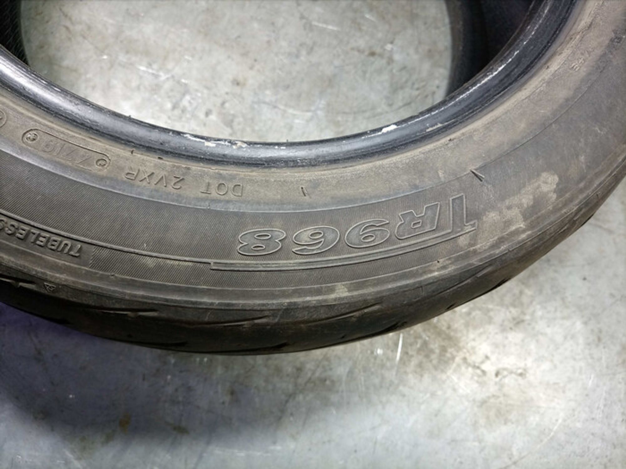 https://ycs.partsauto.market/partsauto-images/thmbs/78ee0fb3787e2dce013ed29fc8a1120c/9ee04b5d1384af9f5d0feb8e03f6e840/de1c503b7ca2b77bbfef9217d2ebe5a0.jpg
