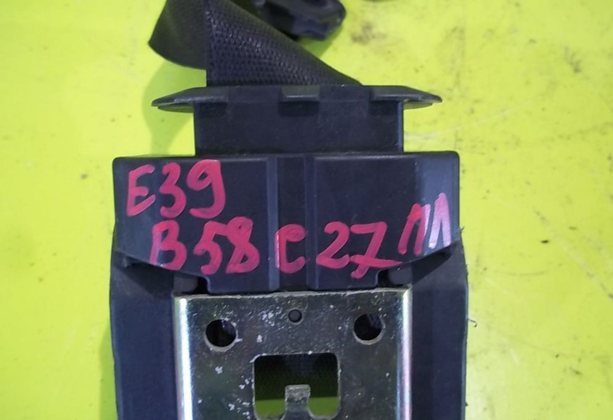 https://ycs.partsauto.market/partsauto-images/thmbs/78ee0fb3787e2dce013ed29fc8a1120c/9ef9ab161eccad70682c6cb4f6e0fba6/5dfe6501ee3a65603d5b24705ec1327f.jpg