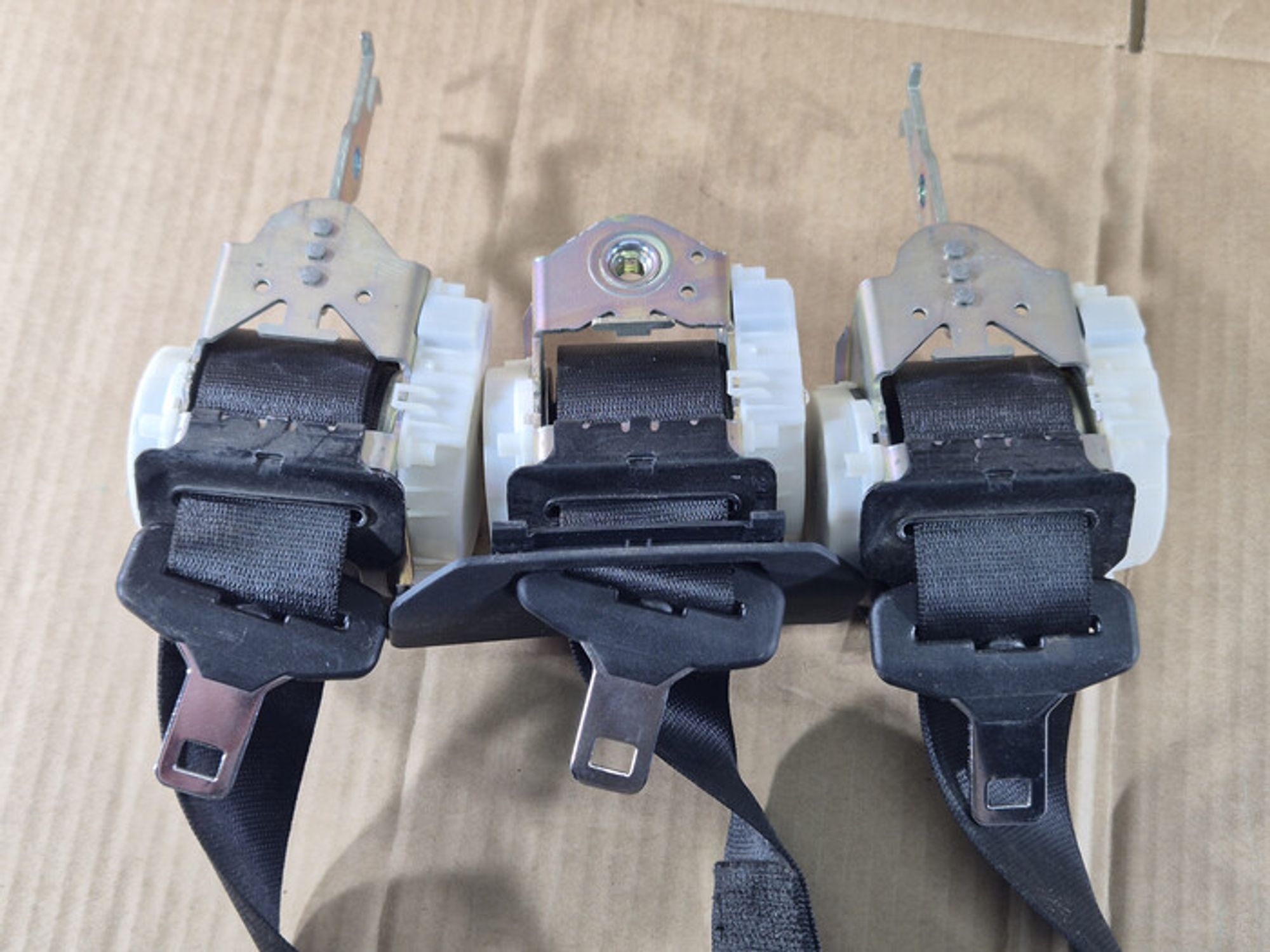 https://ycs.partsauto.market/partsauto-images/thmbs/78ee0fb3787e2dce013ed29fc8a1120c/9f6c0a5e49a8e33ab3d0ddec5d2863fb/0cfed16e4017a3e9c88fad8d31684f31.jpg