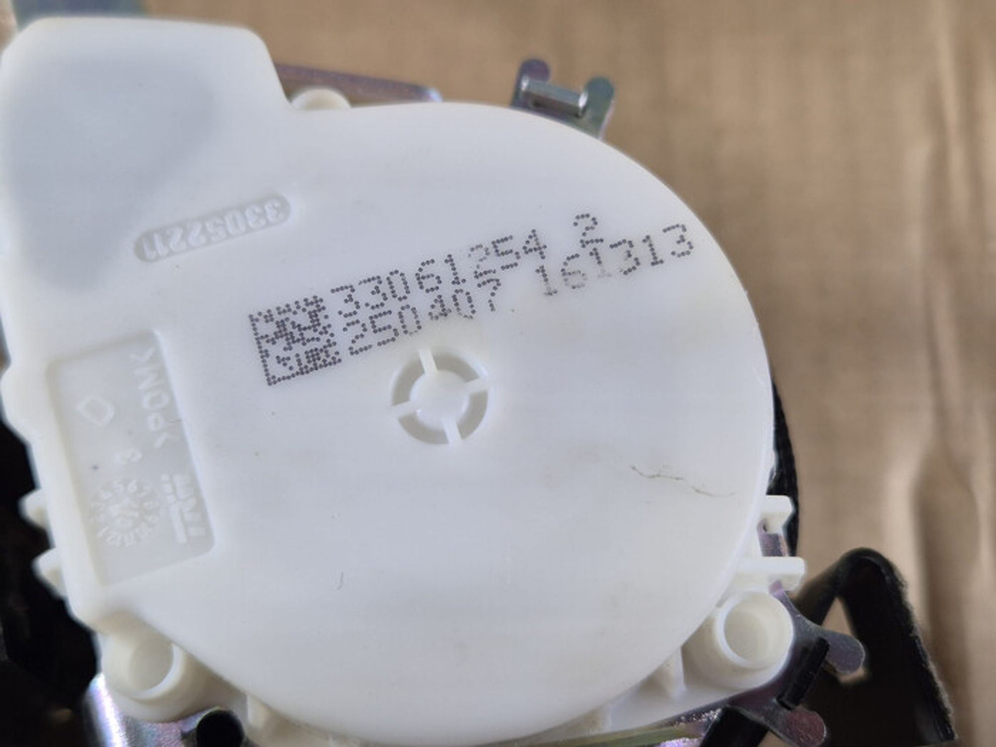 https://ycs.partsauto.market/partsauto-images/thmbs/78ee0fb3787e2dce013ed29fc8a1120c/9f6c0a5e49a8e33ab3d0ddec5d2863fb/1cac12226c94080027b57e6cbec3821d.jpg
