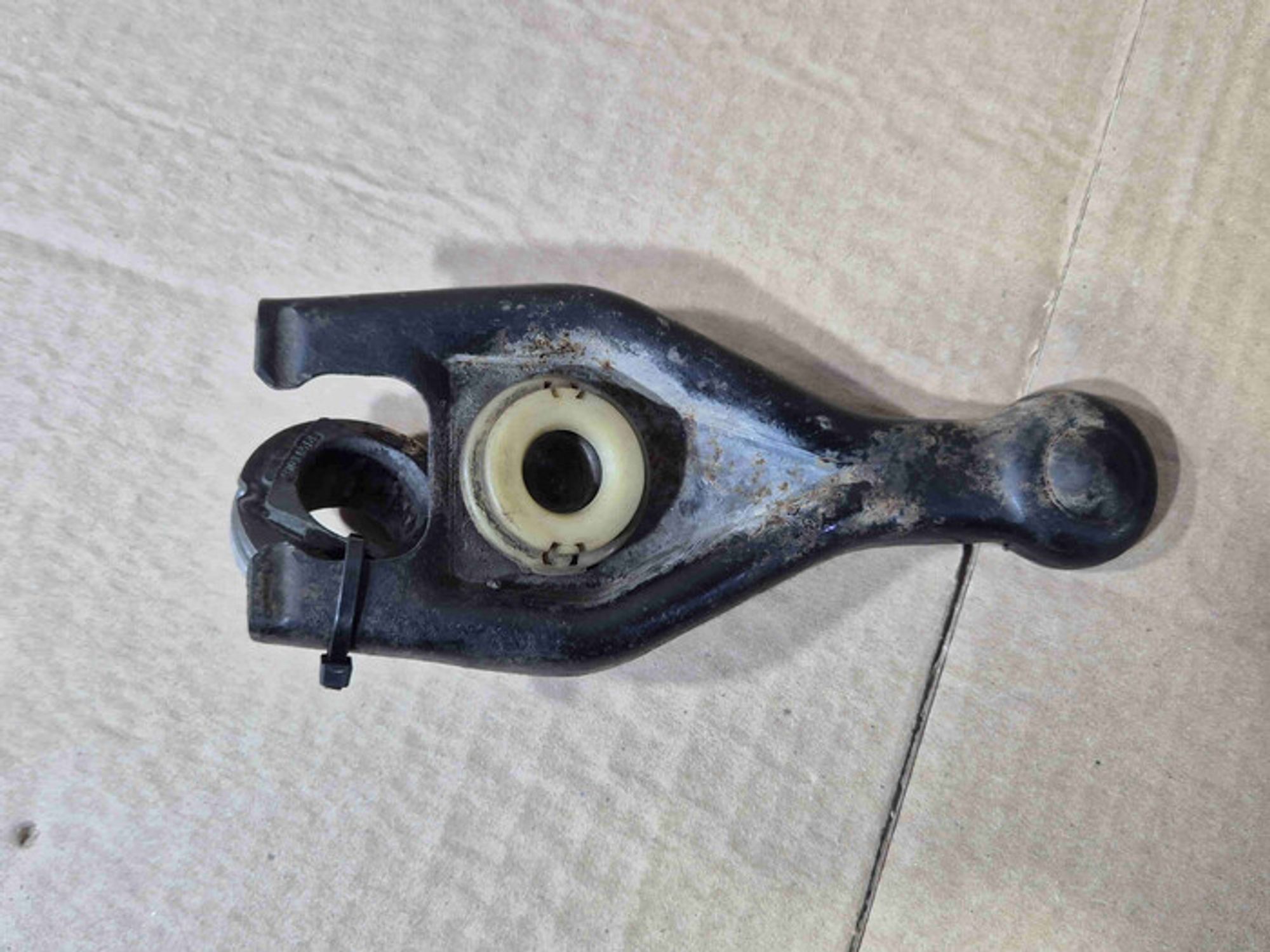 https://ycs.partsauto.market/partsauto-images/thmbs/78ee0fb3787e2dce013ed29fc8a1120c/9f88a8658d50227c661c5b0aafbaedb7/9e9201ecc6cf849ff9afd9ce536f9c75.jpg