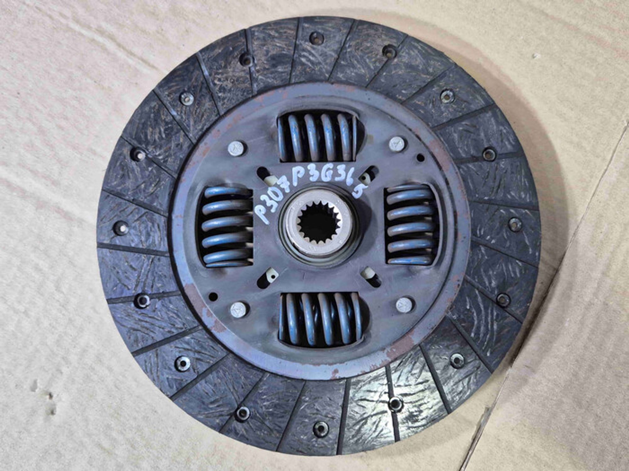 https://ycs.partsauto.market/partsauto-images/thmbs/78ee0fb3787e2dce013ed29fc8a1120c/9f88a8658d50227c661c5b0aafbaedb7/a009a5846a04b5102c85c14b56fb7861.jpg