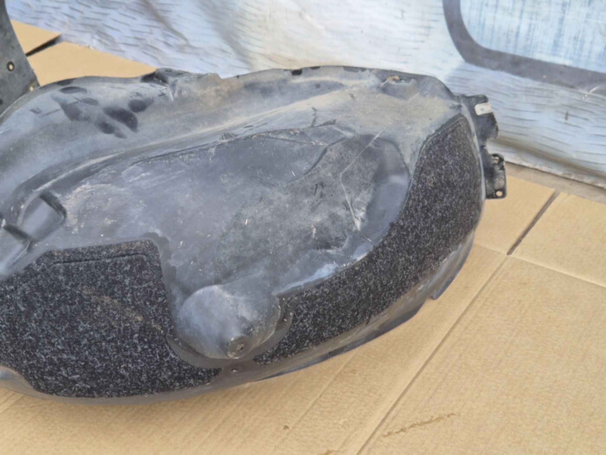 https://ycs.partsauto.market/partsauto-images/thmbs/78ee0fb3787e2dce013ed29fc8a1120c/a155c186d573fda8d41c273d74e756a1/b5c50256d9a92ba3d1cfcb7106b6b498.jpg