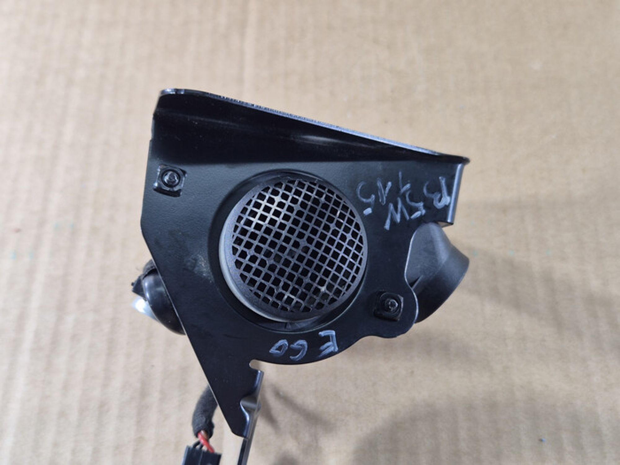 https://ycs.partsauto.market/partsauto-images/thmbs/78ee0fb3787e2dce013ed29fc8a1120c/a19ff6f835de50120efe801fc55639d2/7d344ff6b80e1861f1ecefbf2c6122b1.jpg