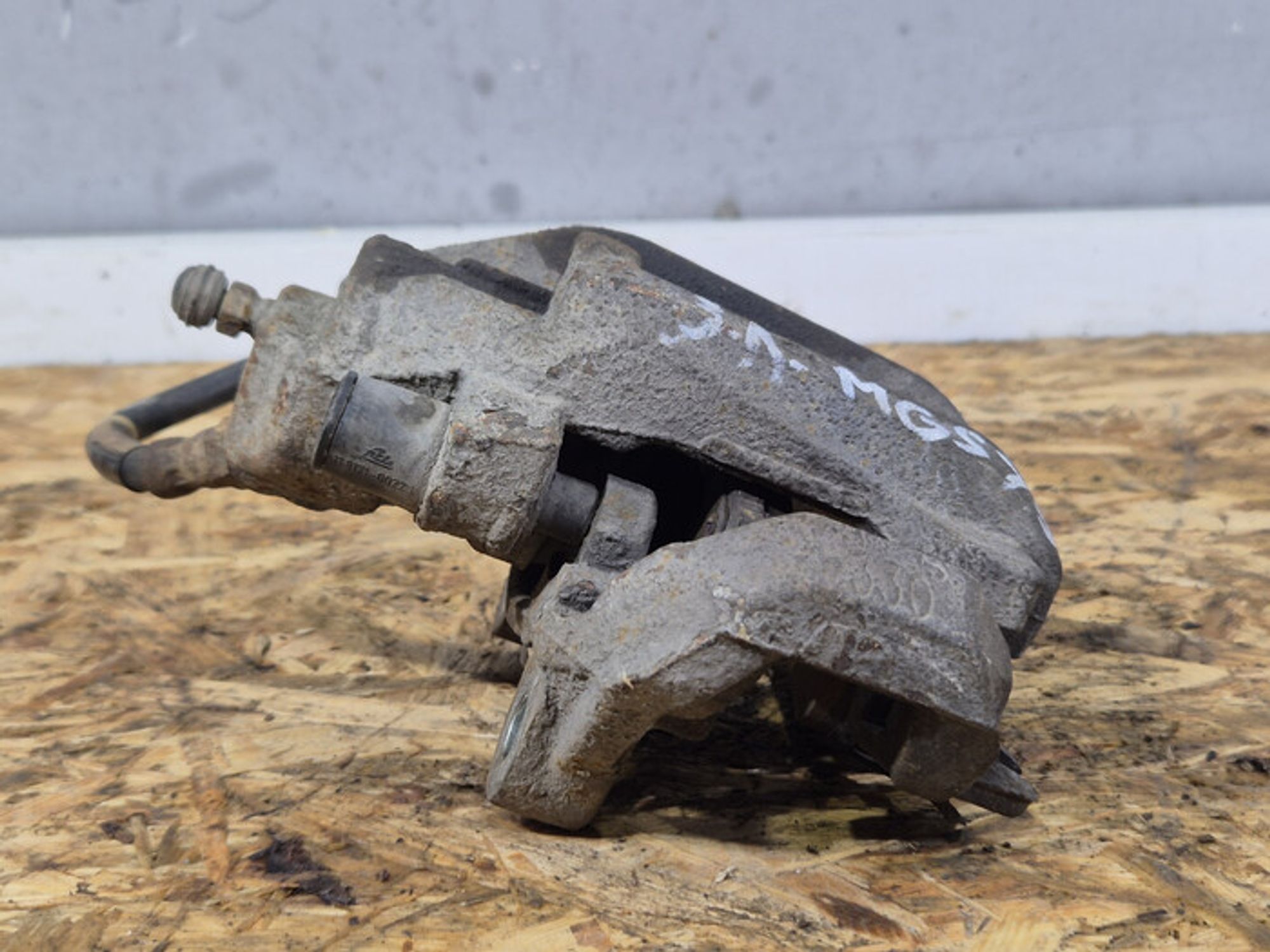 https://ycs.partsauto.market/partsauto-images/thmbs/78ee0fb3787e2dce013ed29fc8a1120c/a2d1cb8678b47b8b35b3d82c9482e1af/2ebf0baf01ecfed06a04c86cd107e911.jpg