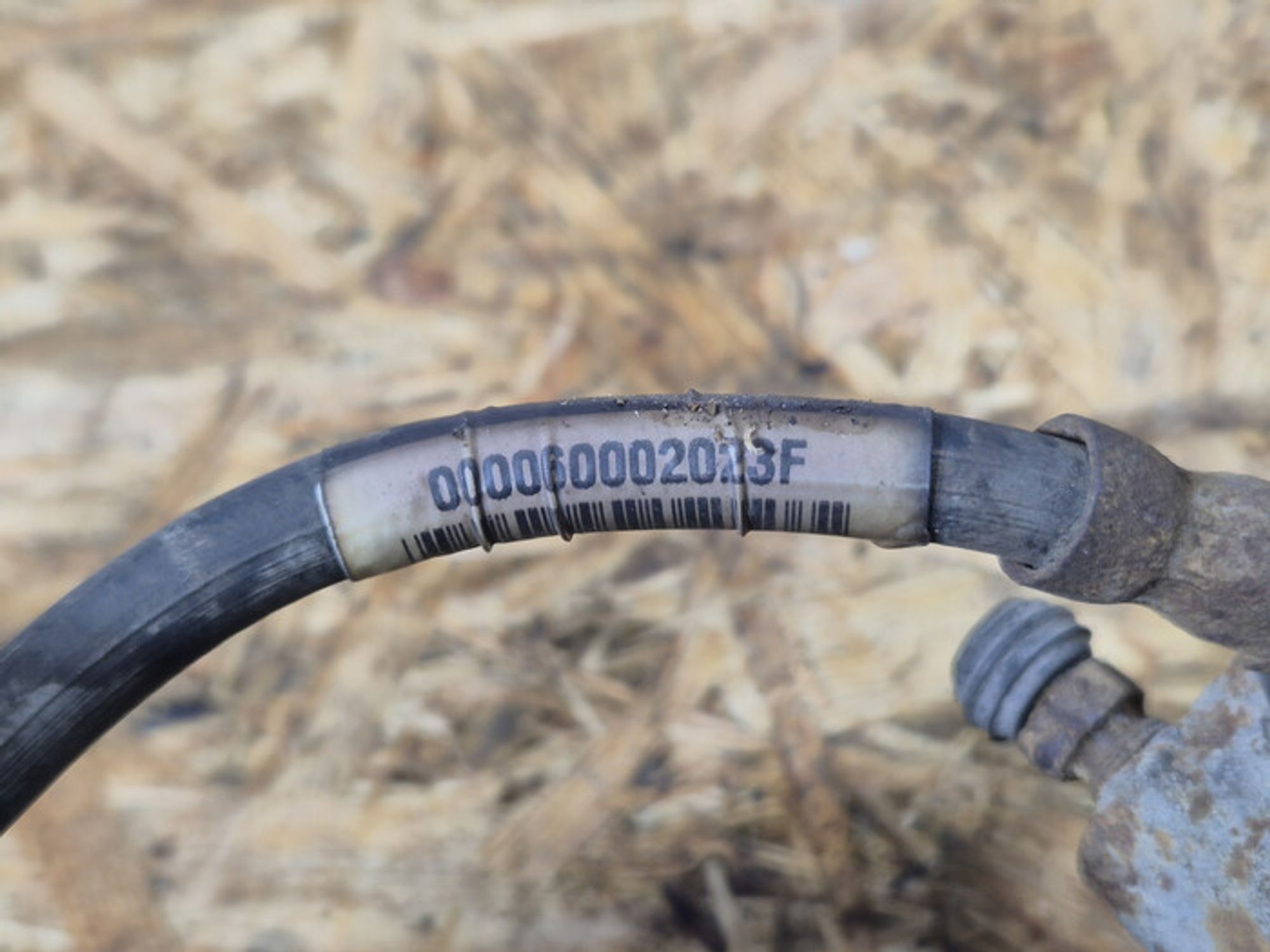 https://ycs.partsauto.market/partsauto-images/thmbs/78ee0fb3787e2dce013ed29fc8a1120c/a2d1cb8678b47b8b35b3d82c9482e1af/cff098b9abedbbb4ad5a589221901de9.jpg