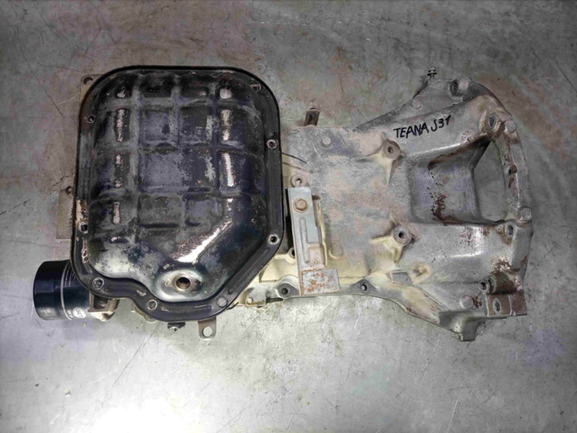 https://ycs.partsauto.market/partsauto-images/thmbs/78ee0fb3787e2dce013ed29fc8a1120c/a343e9c0622d6be45eda58c2bfdbb961/e04db2a4bbbf6e640e373a7ca057ceae.jpg