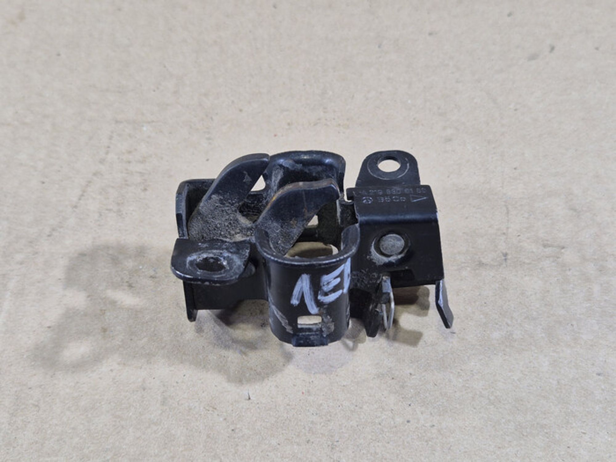 https://ycs.partsauto.market/partsauto-images/thmbs/78ee0fb3787e2dce013ed29fc8a1120c/a35c9fd76d047f324552dfa795be1095/163f388ccea9fde17aa2f80f5120ebec.jpg