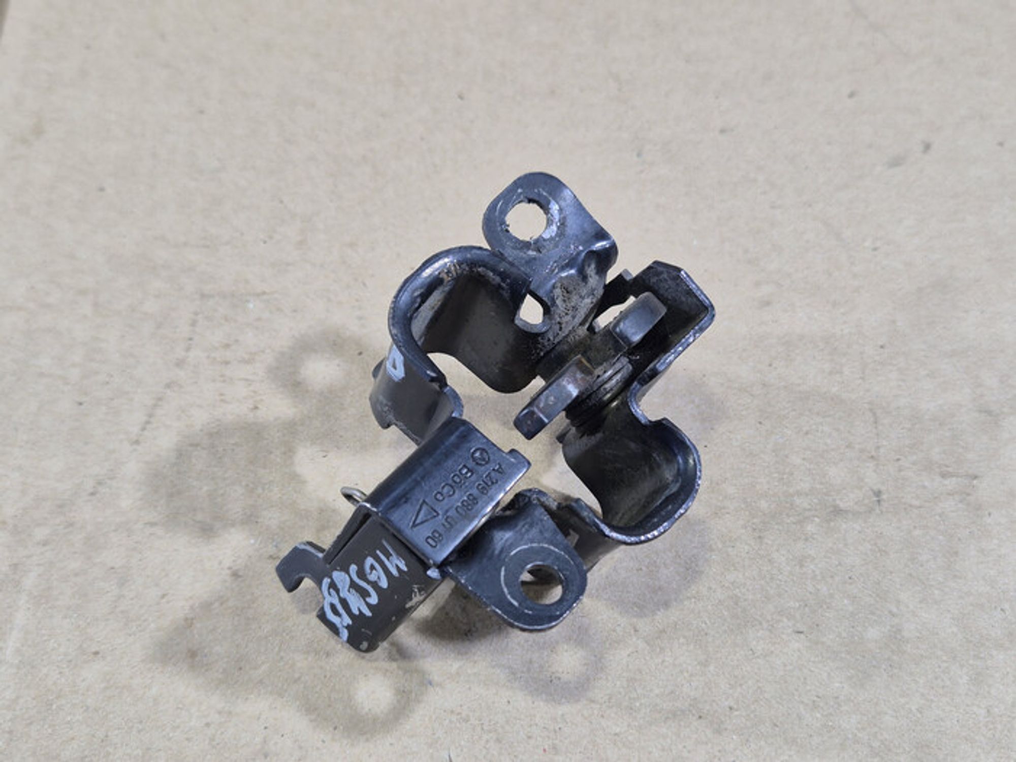 https://ycs.partsauto.market/partsauto-images/thmbs/78ee0fb3787e2dce013ed29fc8a1120c/a35c9fd76d047f324552dfa795be1095/a5f6f54c93cad9e0e2dafee583759591.jpg