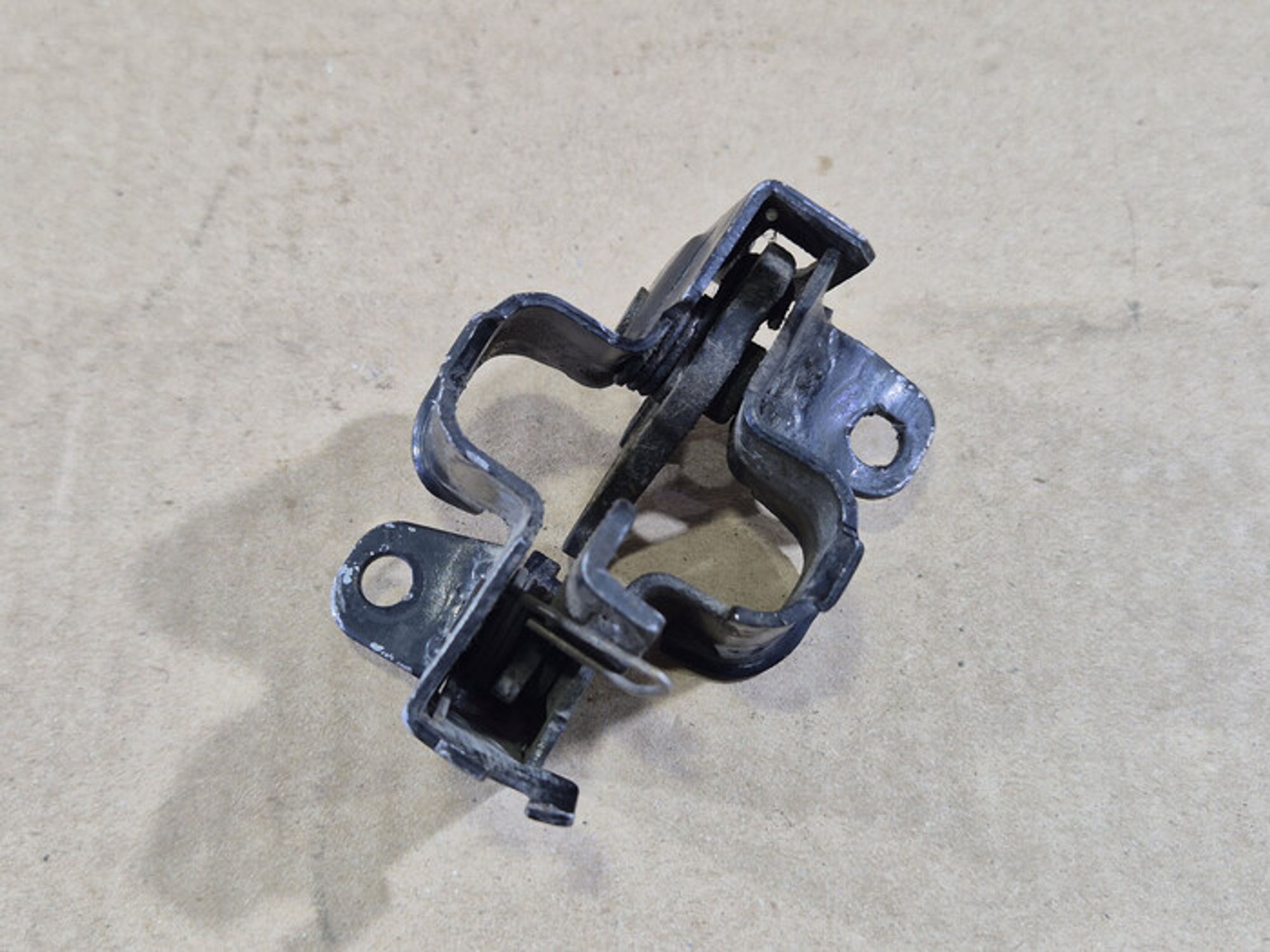 https://ycs.partsauto.market/partsauto-images/thmbs/78ee0fb3787e2dce013ed29fc8a1120c/a35c9fd76d047f324552dfa795be1095/b485eb436cd6724ddaa287b64c7831d9.jpg