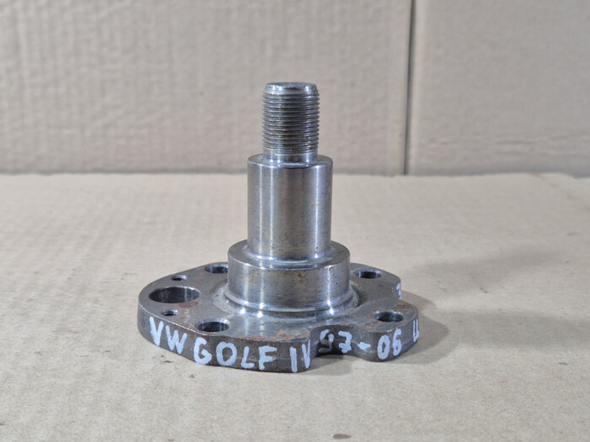 https://ycs.partsauto.market/partsauto-images/thmbs/78ee0fb3787e2dce013ed29fc8a1120c/a41ddff32c8cab46ef2f15175959f203/4318e3f2ead3caec38f03e50bf97bbc4.jpg