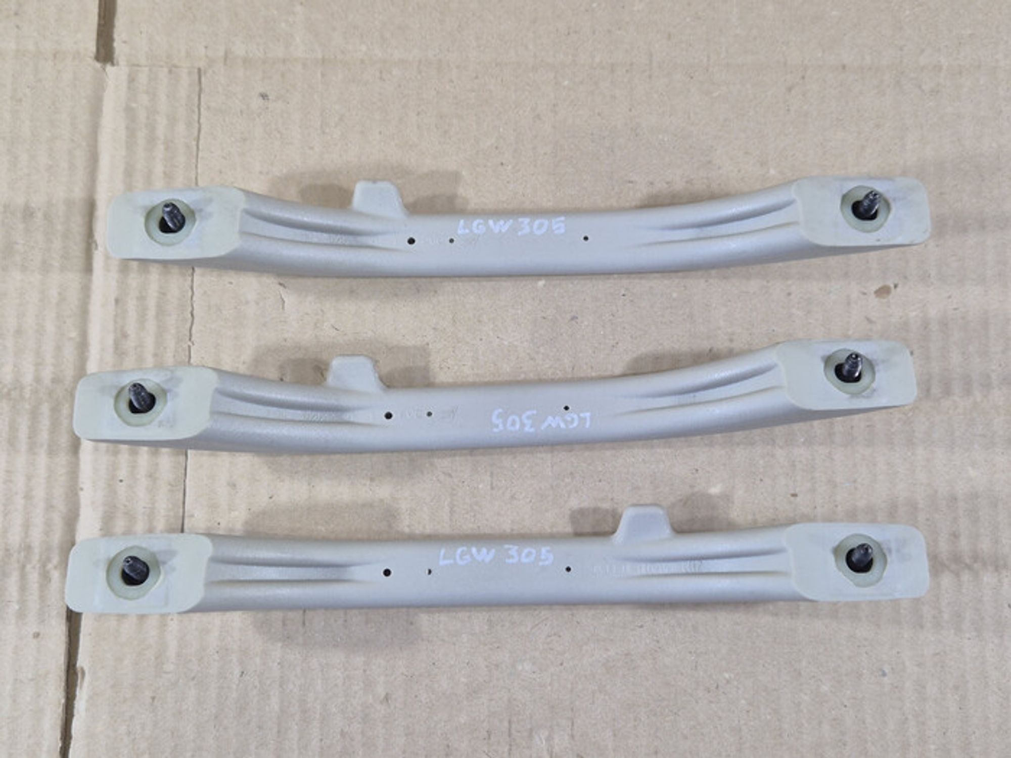 https://ycs.partsauto.market/partsauto-images/thmbs/78ee0fb3787e2dce013ed29fc8a1120c/a61edd51b16284c42f73e7f867d8eaac/a0a9e7ccf8138e7c1170352ab4e99d8b.jpg