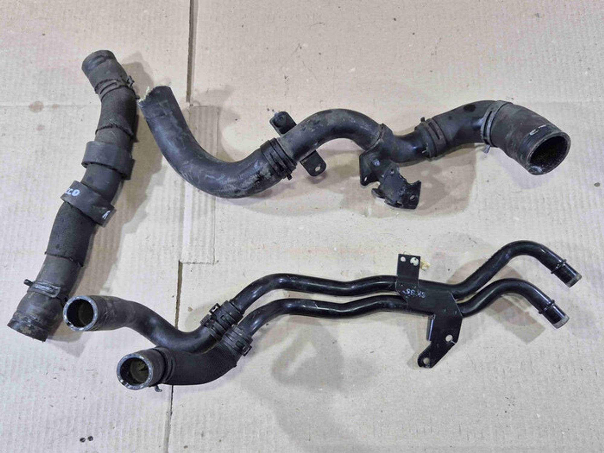 https://ycs.partsauto.market/partsauto-images/thmbs/78ee0fb3787e2dce013ed29fc8a1120c/a772aea50b02abcccc6f37df44603bba/cf45a15ed121e38fd1b8501bdcaa3d35.jpg
