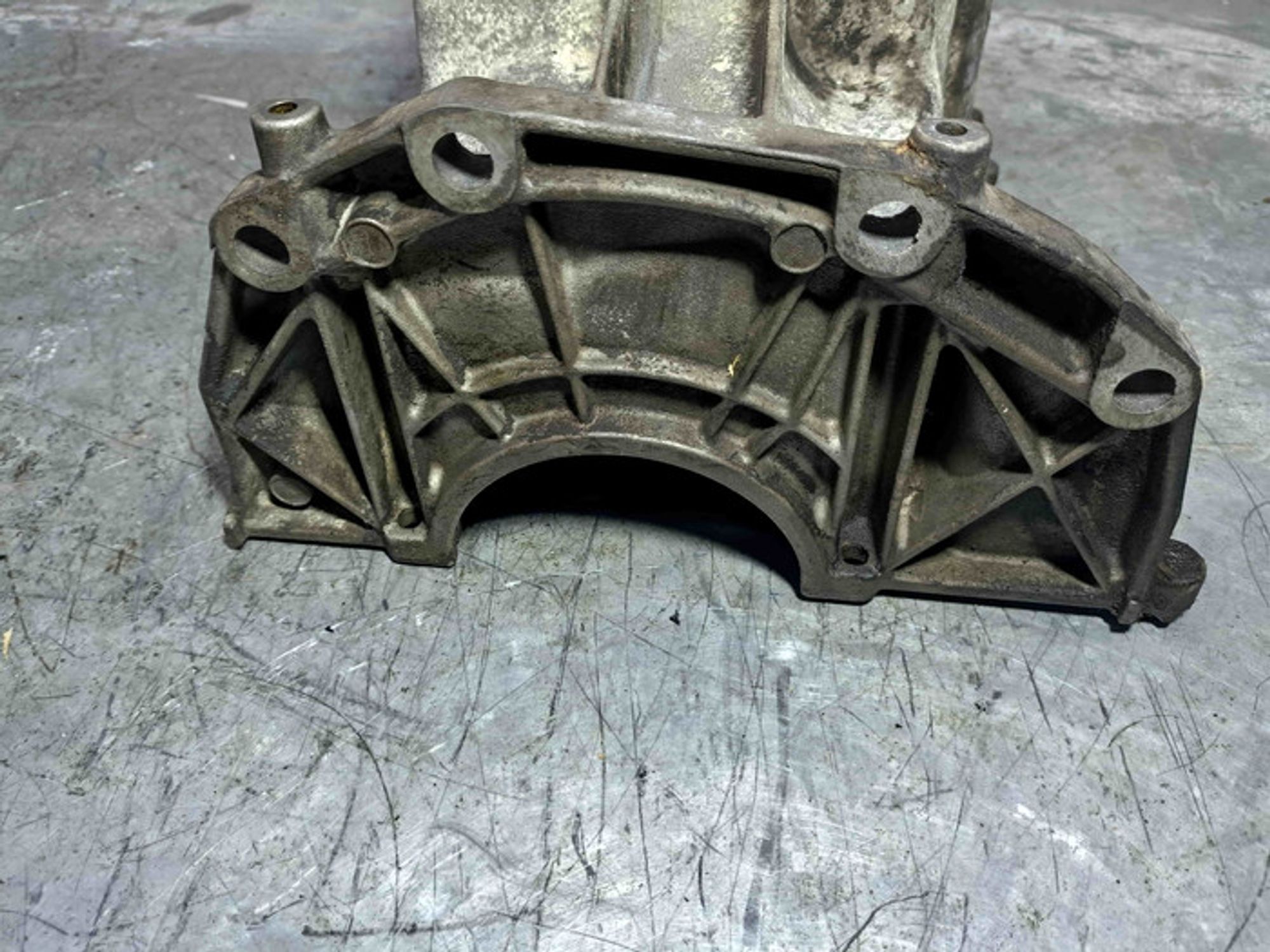 https://ycs.partsauto.market/partsauto-images/thmbs/78ee0fb3787e2dce013ed29fc8a1120c/a7f46d398f2585c1255076e13115e531/06cc517f7dbaa73b3d3735e23e2681b1.jpg
