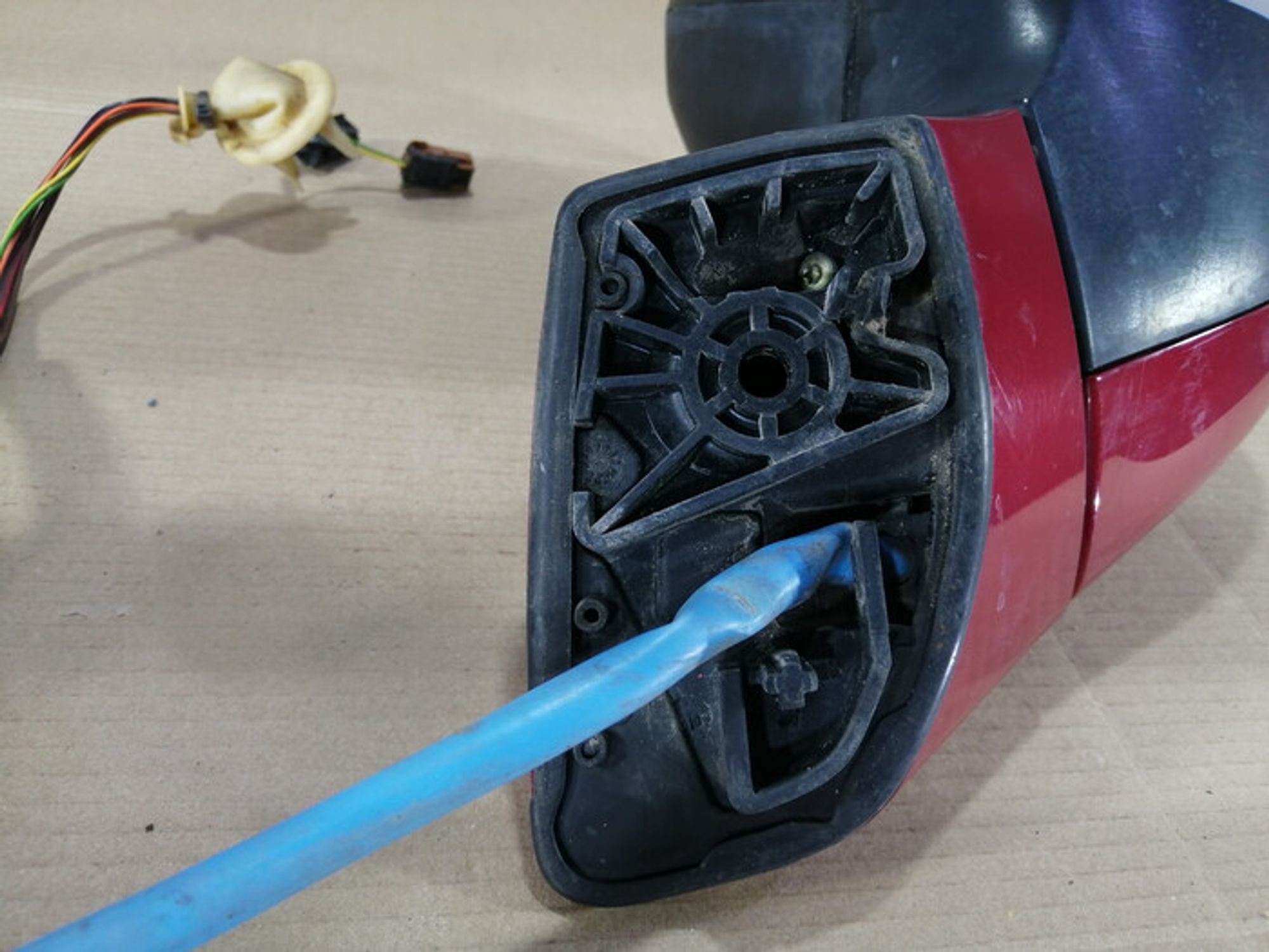 https://ycs.partsauto.market/partsauto-images/thmbs/78ee0fb3787e2dce013ed29fc8a1120c/a8decd6ba4987b698a9844e722d74b21/eb3a1067a5e0d30d77b3d67cdb21ec30.jpg