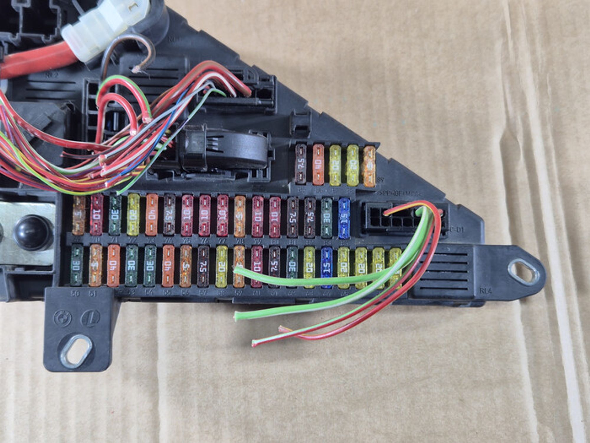 https://ycs.partsauto.market/partsauto-images/thmbs/78ee0fb3787e2dce013ed29fc8a1120c/aa0754e03bc3f979d20ac7f7d90ec2fd/6c0e7104475f3c638d32cae315cdf7b4.jpg