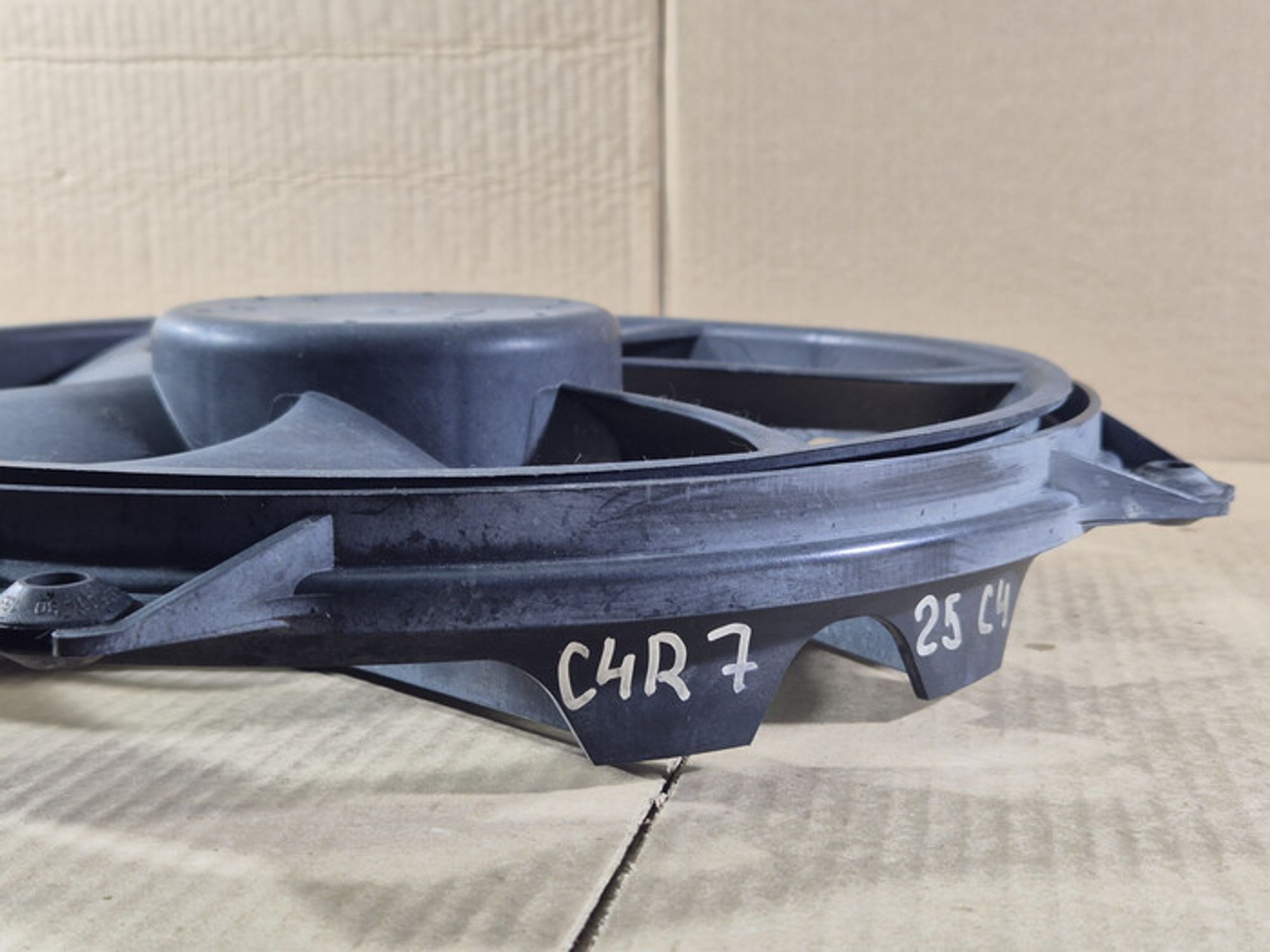 https://ycs.partsauto.market/partsauto-images/thmbs/78ee0fb3787e2dce013ed29fc8a1120c/af055f8044d8e01a86829724b93726ac/7ebd91d88240e144254c09dbfa3693a5.jpg
