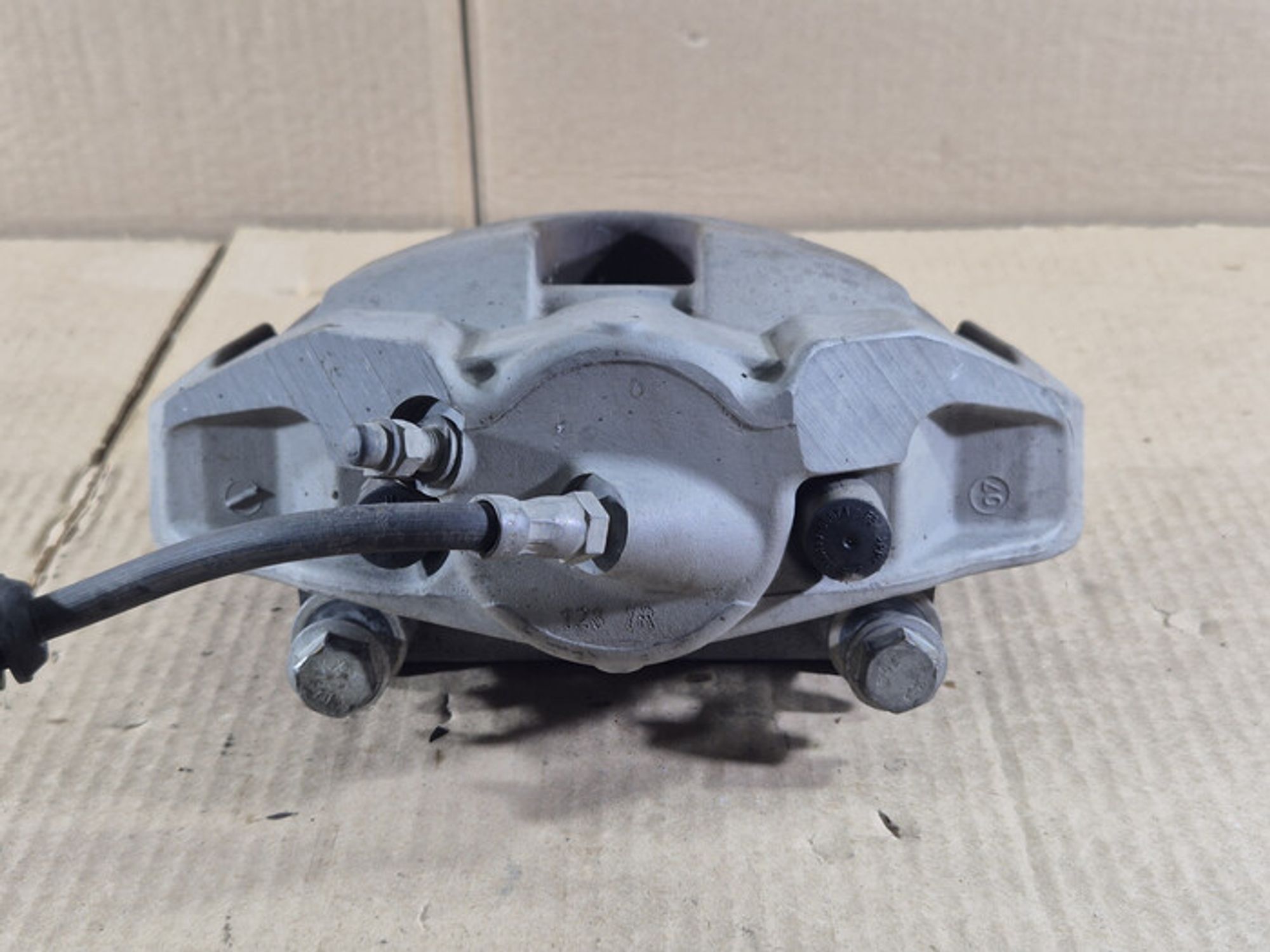 https://ycs.partsauto.market/partsauto-images/thmbs/78ee0fb3787e2dce013ed29fc8a1120c/afc66ee9d563899837a8ec81f3493696/0cdd566d7bede8ccc7e8e6145c89b4bc.jpg