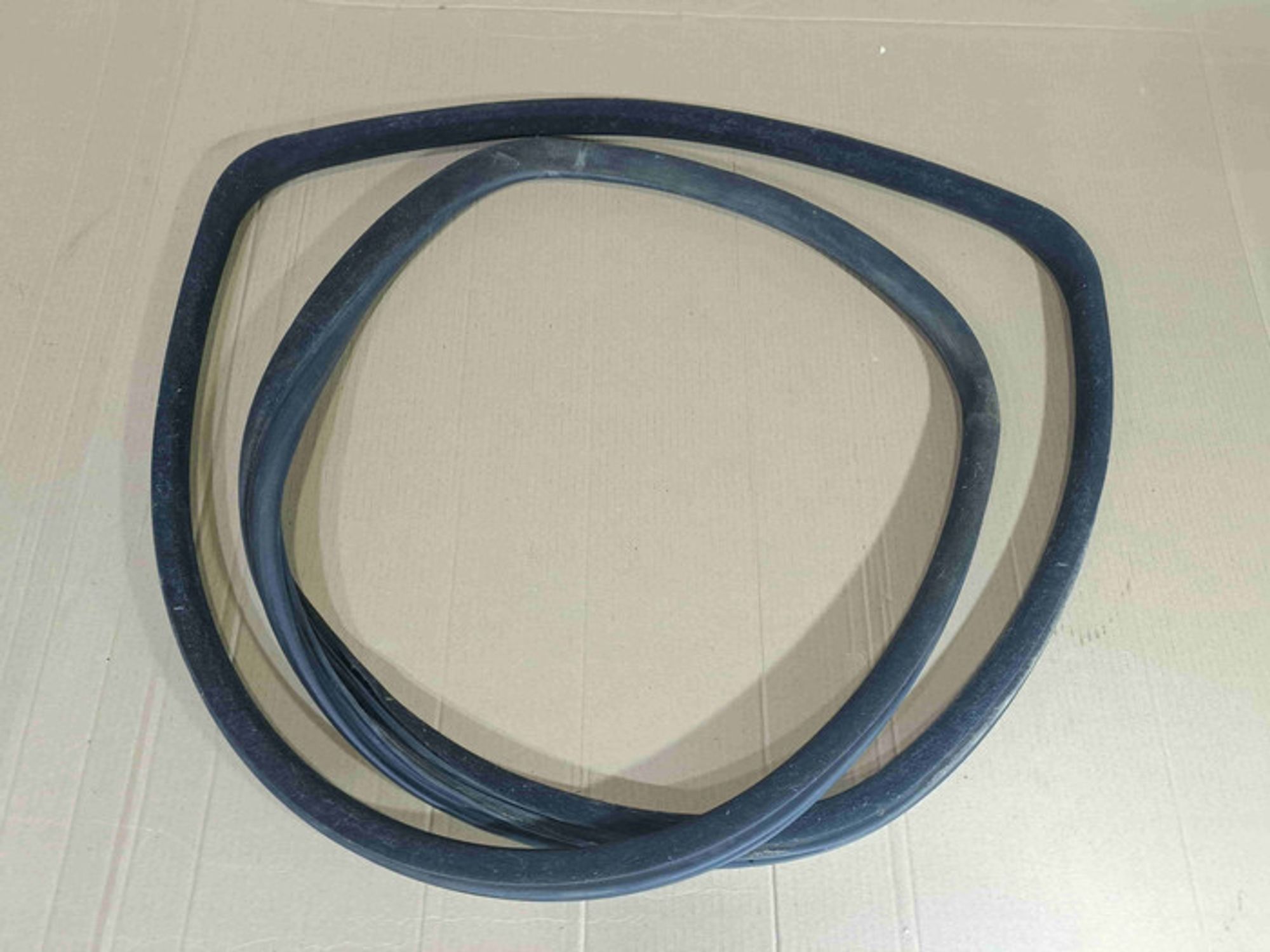 https://ycs.partsauto.market/partsauto-images/thmbs/78ee0fb3787e2dce013ed29fc8a1120c/b16d919cb2d64fe5b53ceeed8fe54dc0/a4202dec0dad5de5602ad6d91978a750.jpg
