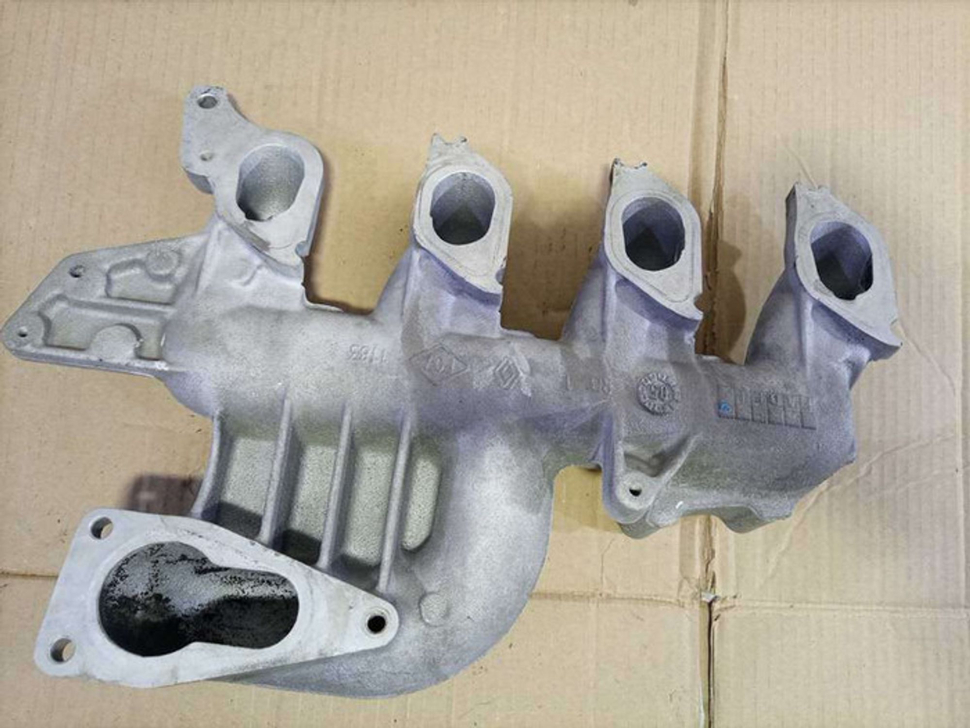 https://ycs.partsauto.market/partsauto-images/thmbs/78ee0fb3787e2dce013ed29fc8a1120c/b1d29e7053cf963b0f87b3019d1f245e/9015fa852baec559d2ee6a2d3bc1d997.jpg