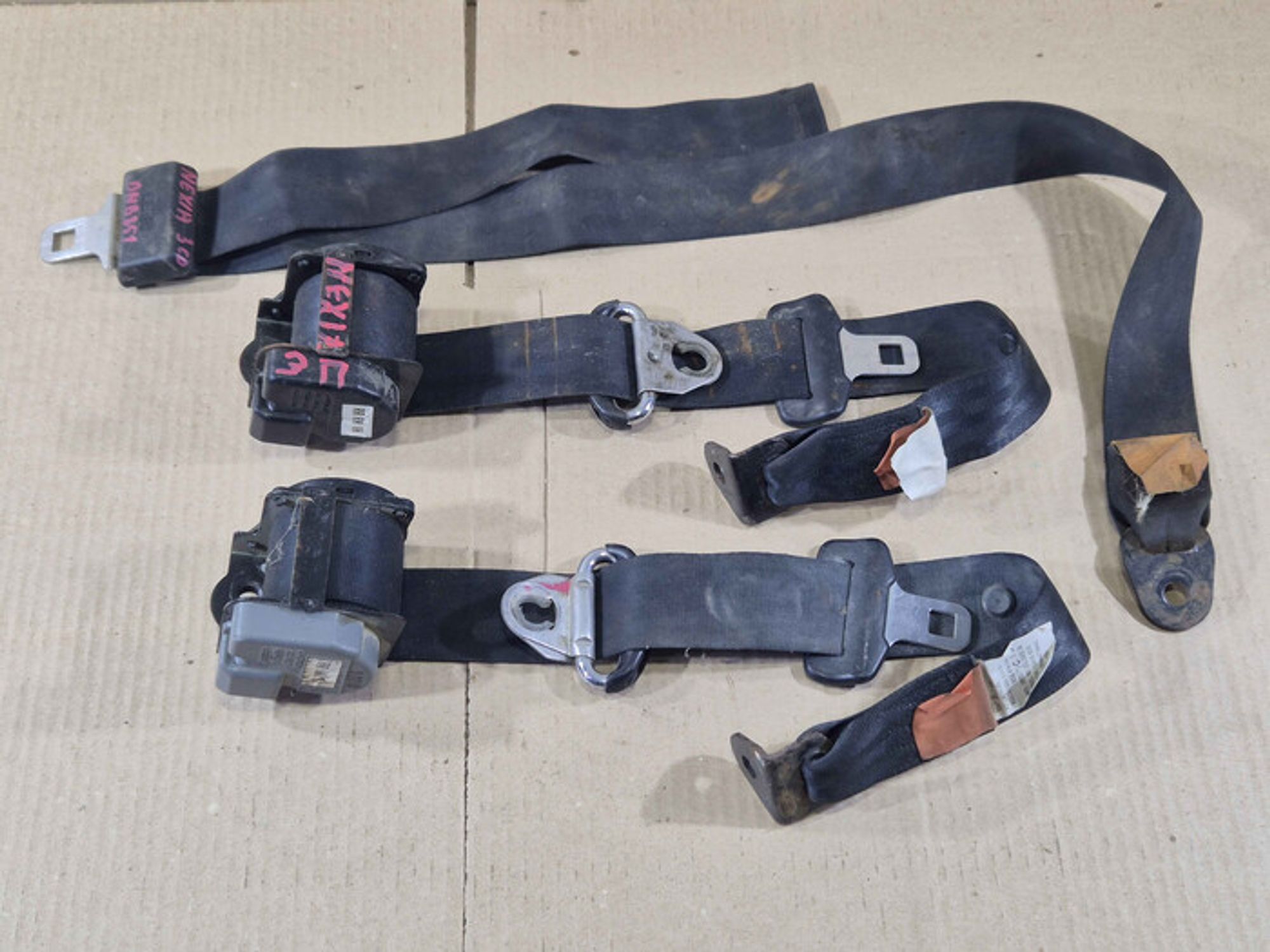 https://ycs.partsauto.market/partsauto-images/thmbs/78ee0fb3787e2dce013ed29fc8a1120c/b36517672b18d01db0d7eafcbeedb5a6/7214d53359e231118d3edfe57a922981.jpg