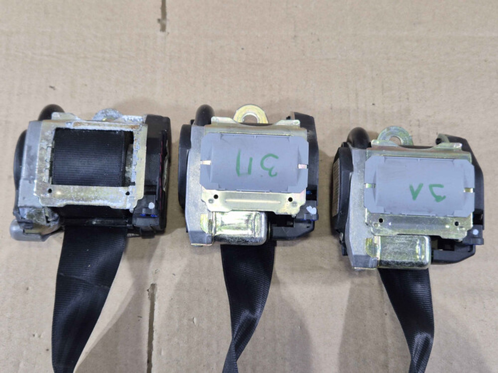 https://ycs.partsauto.market/partsauto-images/thmbs/78ee0fb3787e2dce013ed29fc8a1120c/b682cfefce5cacec07f6e4c43dcf2dea/e3541544c5c2932e17237f9ec8b4c873.jpg