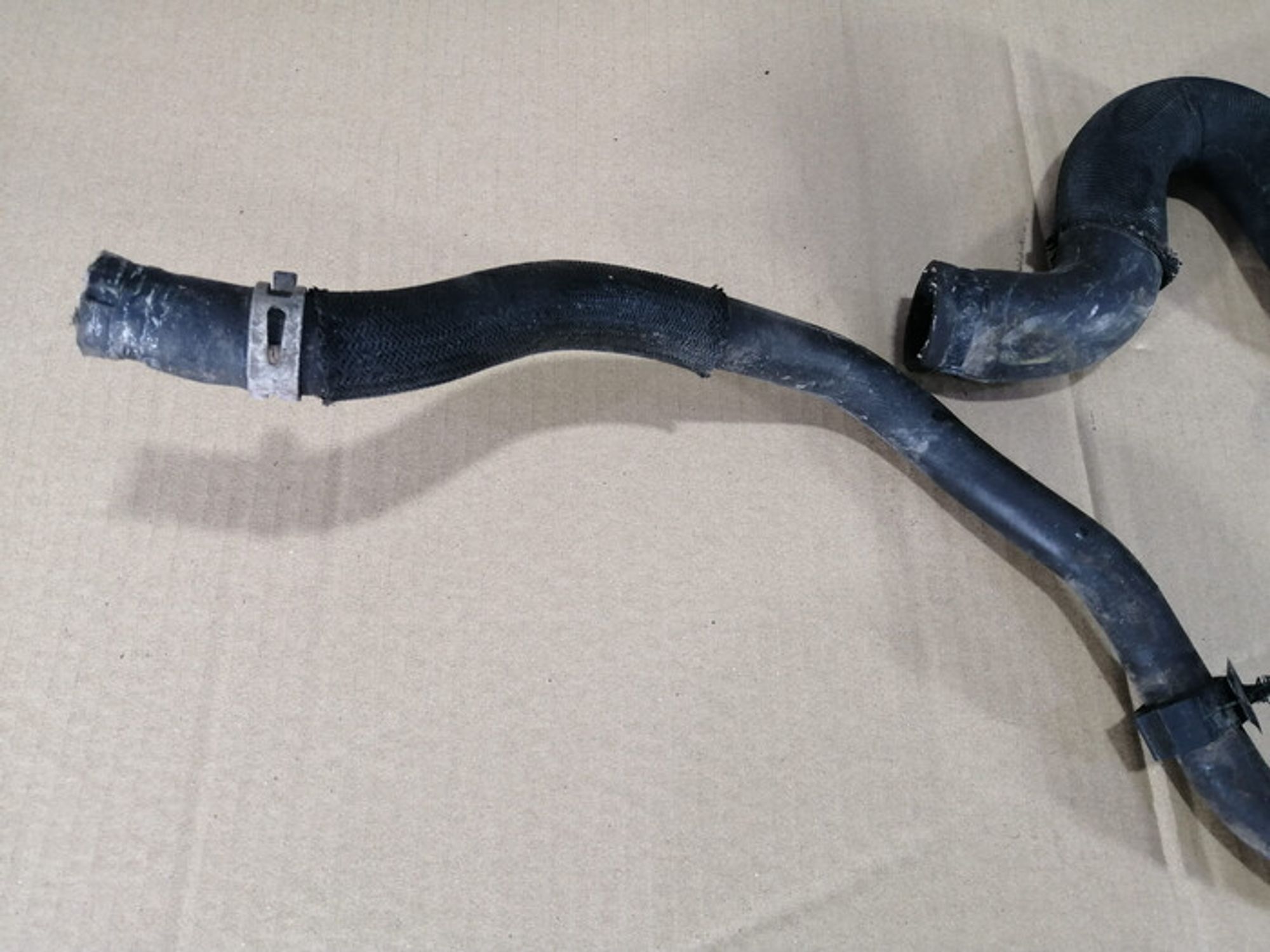 https://ycs.partsauto.market/partsauto-images/thmbs/78ee0fb3787e2dce013ed29fc8a1120c/b702a3d7bfb5eb2d4c5c46a4b955372e/d39beead9a7141090642a25ea8f4332d.jpg