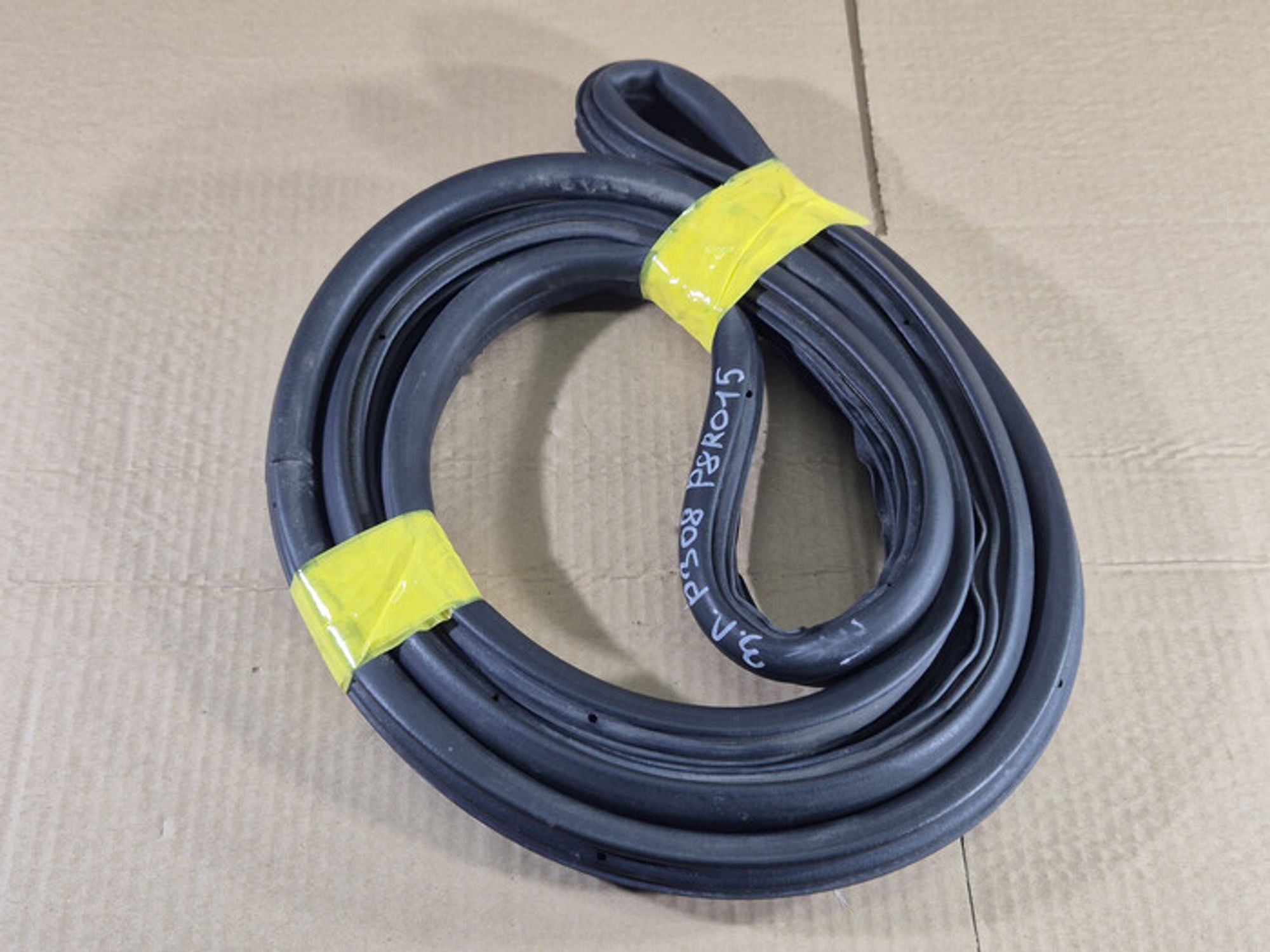https://ycs.partsauto.market/partsauto-images/thmbs/78ee0fb3787e2dce013ed29fc8a1120c/b8b6281ead9ed708b830b35a5b194f9e/be4d4612c473b91071876e7fd07eaba7.jpg