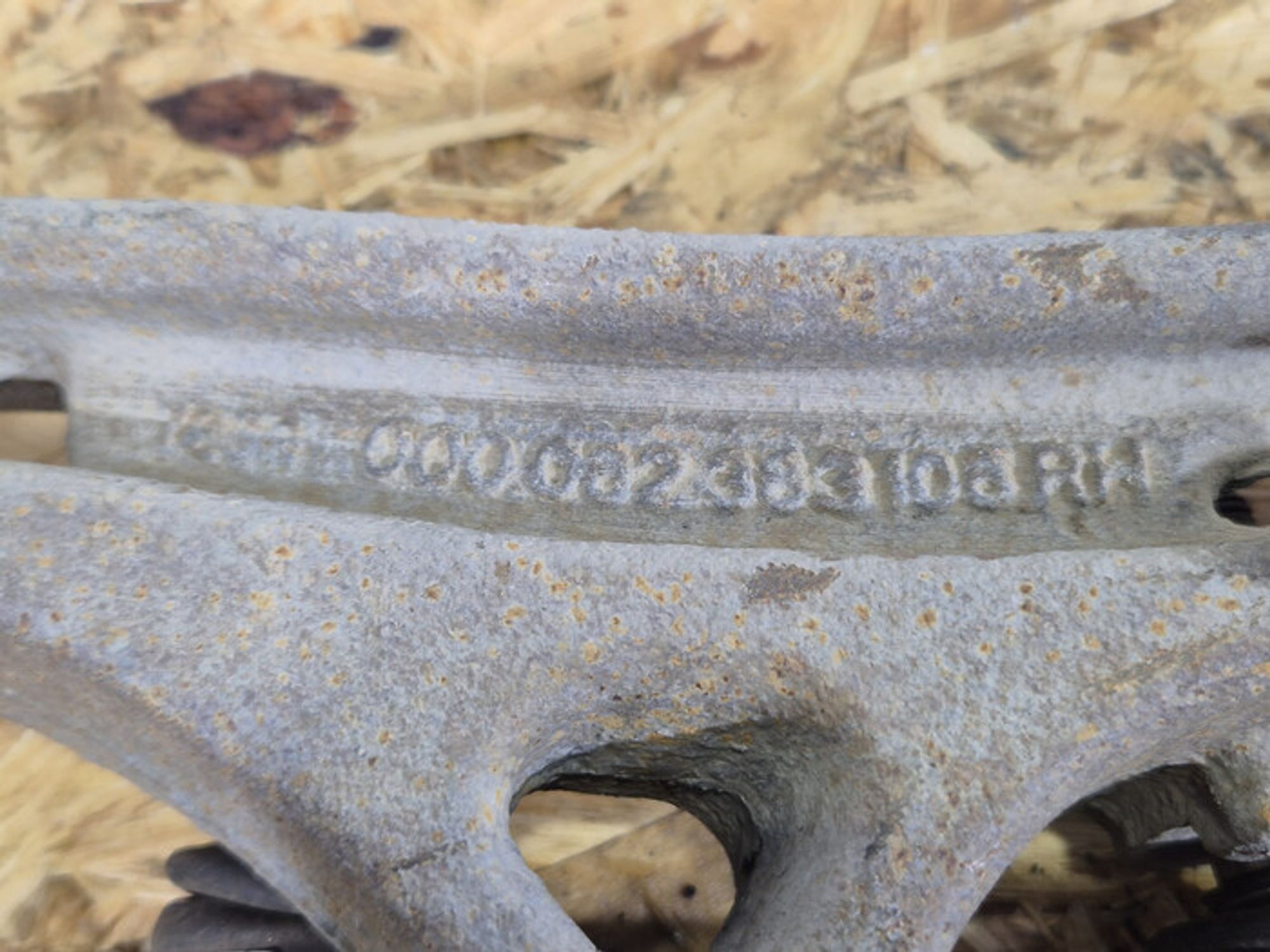 https://ycs.partsauto.market/partsauto-images/thmbs/78ee0fb3787e2dce013ed29fc8a1120c/b8ba361667ce510b4652066ee7387c38/adf921a2c0ba70936570b3db4fc4ce5b.jpg