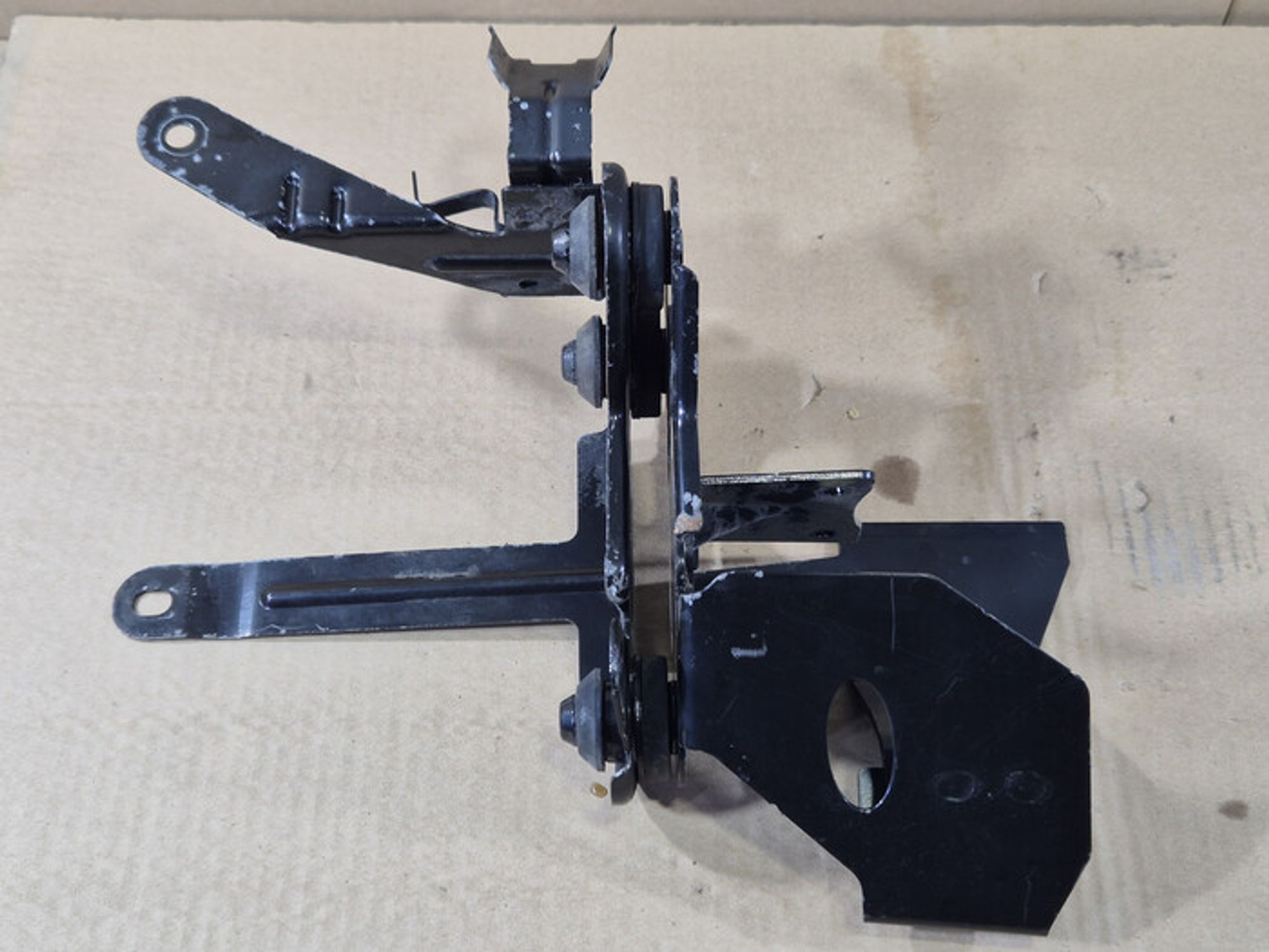 https://ycs.partsauto.market/partsauto-images/thmbs/78ee0fb3787e2dce013ed29fc8a1120c/bad6cdd883f7bb8cb567dfa6b3e15fc8/50a5c05aae0071ac95203092bdd2685c.jpg