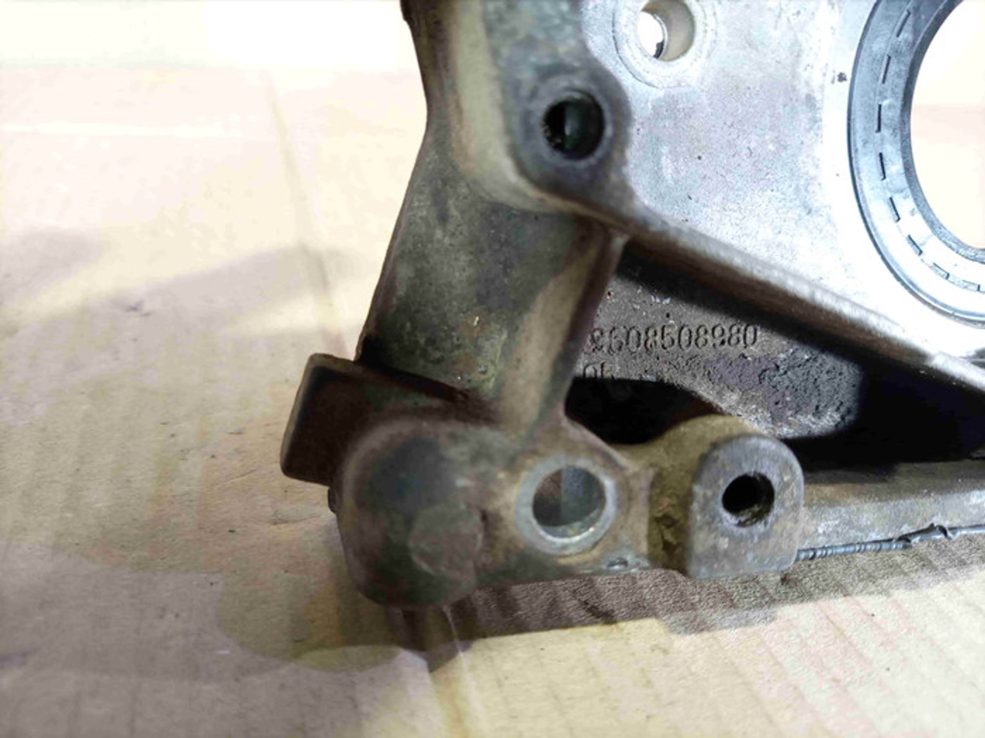 https://ycs.partsauto.market/partsauto-images/thmbs/78ee0fb3787e2dce013ed29fc8a1120c/bb09e86eb4736ec4948d23abc5980f7c/d97b5f6f60efcb934d20ebeccd1d1dfd.jpg