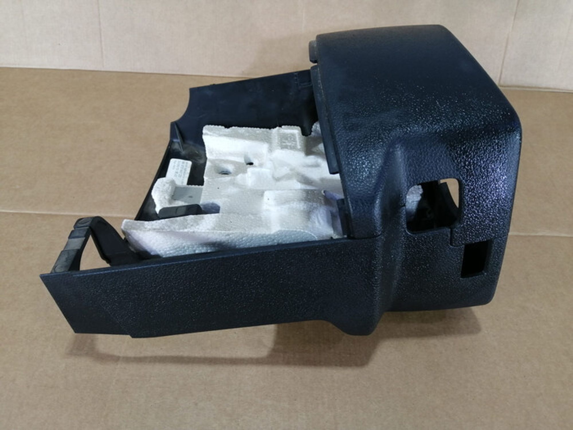 https://ycs.partsauto.market/partsauto-images/thmbs/78ee0fb3787e2dce013ed29fc8a1120c/bb91aff0318f2edfa37117a42b2819c6/be46085cad667664bc61b717b8fb16b3.jpg