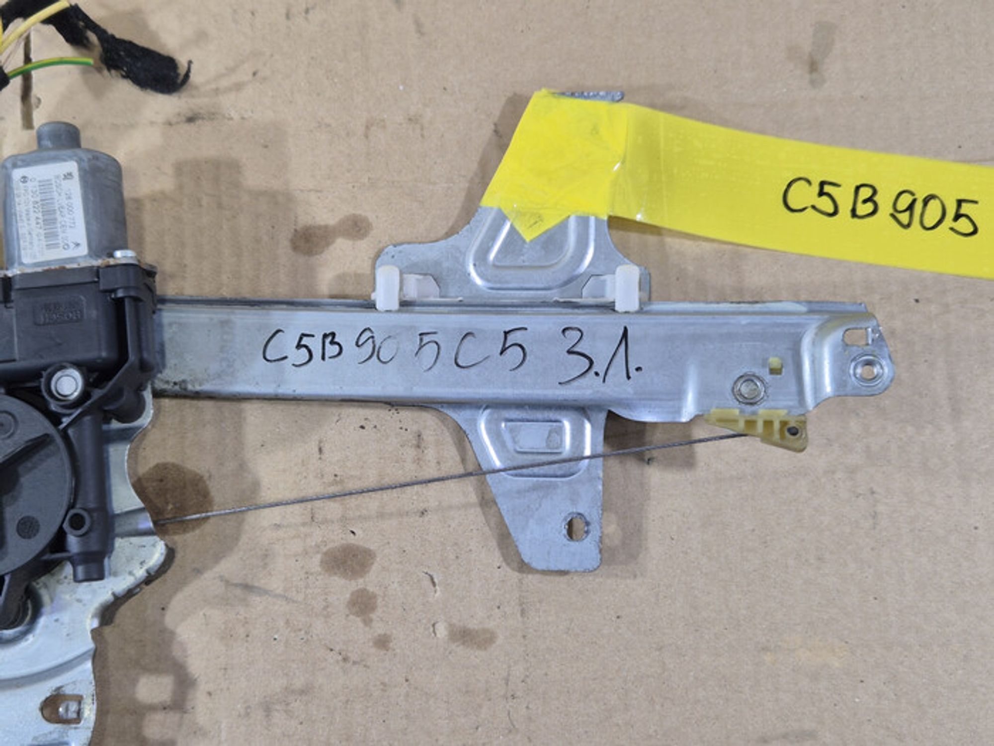 https://ycs.partsauto.market/partsauto-images/thmbs/78ee0fb3787e2dce013ed29fc8a1120c/be847c146a7bd3bfe9743f6f508492ed/8912b7bf29b797949eae95bdcbca85ac.jpg