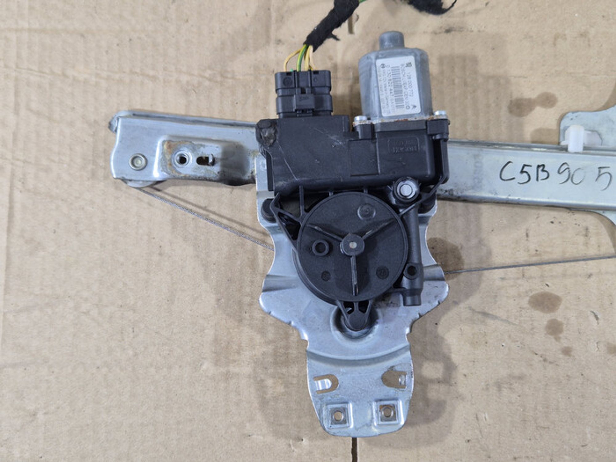 https://ycs.partsauto.market/partsauto-images/thmbs/78ee0fb3787e2dce013ed29fc8a1120c/be847c146a7bd3bfe9743f6f508492ed/b5a7928290f97e5b491170b3cee76fca.jpg