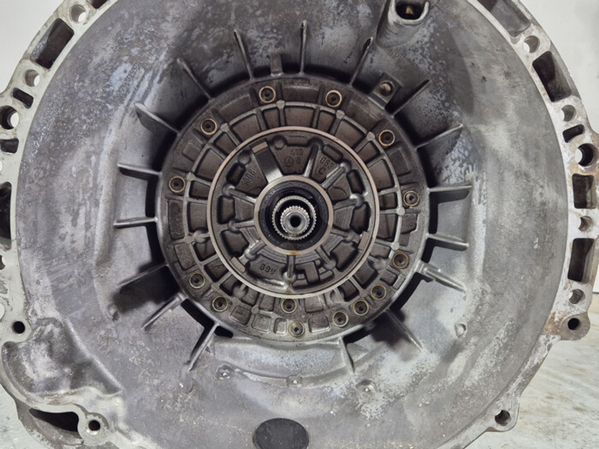 https://ycs.partsauto.market/partsauto-images/thmbs/78ee0fb3787e2dce013ed29fc8a1120c/bf000c0dadc2c0ffba7fa5490dcb8754/e56a5dfa5422f027f19c39b5ad3a3188.jpg
