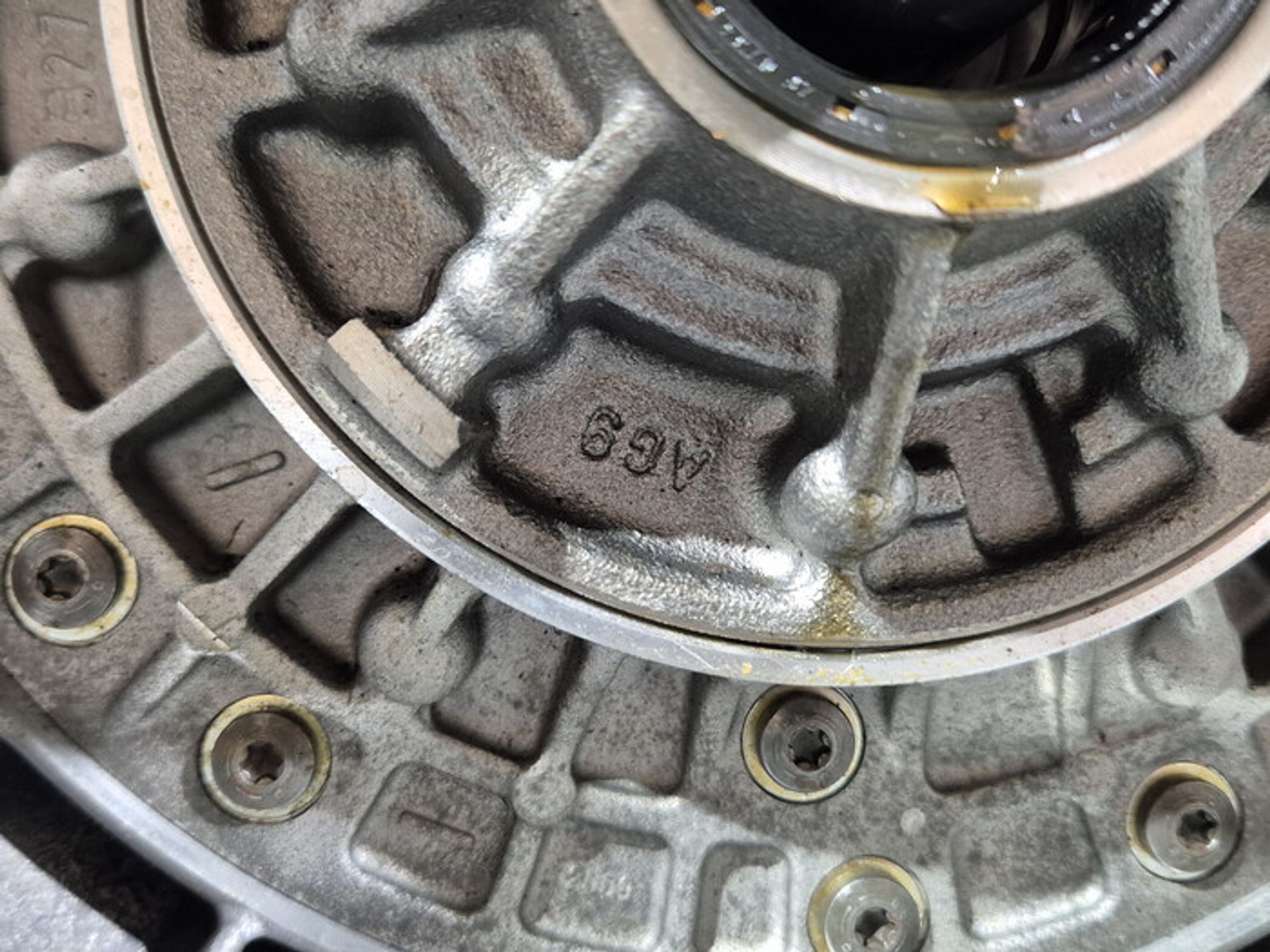 https://ycs.partsauto.market/partsauto-images/thmbs/78ee0fb3787e2dce013ed29fc8a1120c/bf000c0dadc2c0ffba7fa5490dcb8754/fd104dce4e642ea0780e08db369146a9.jpg